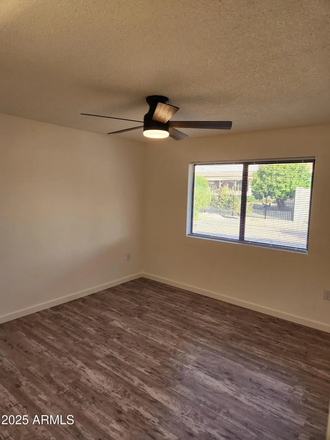 Property Slideshow image 12 of 30 | 12432 w fieldstone dr, Sun City West, AZ, 85375