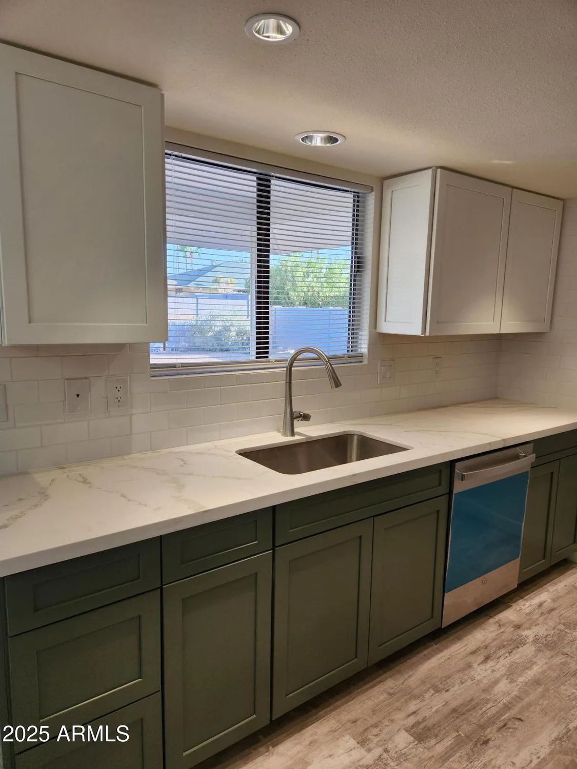 Property Slideshow image 9 of 30 | 12432 w fieldstone dr, Sun City West, AZ, 85375