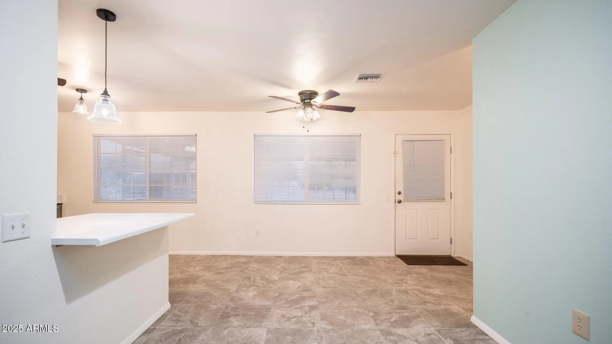 Property Slideshow image 15 of 33 | 19829 n lake forest dr, Sun City, AZ, 85373