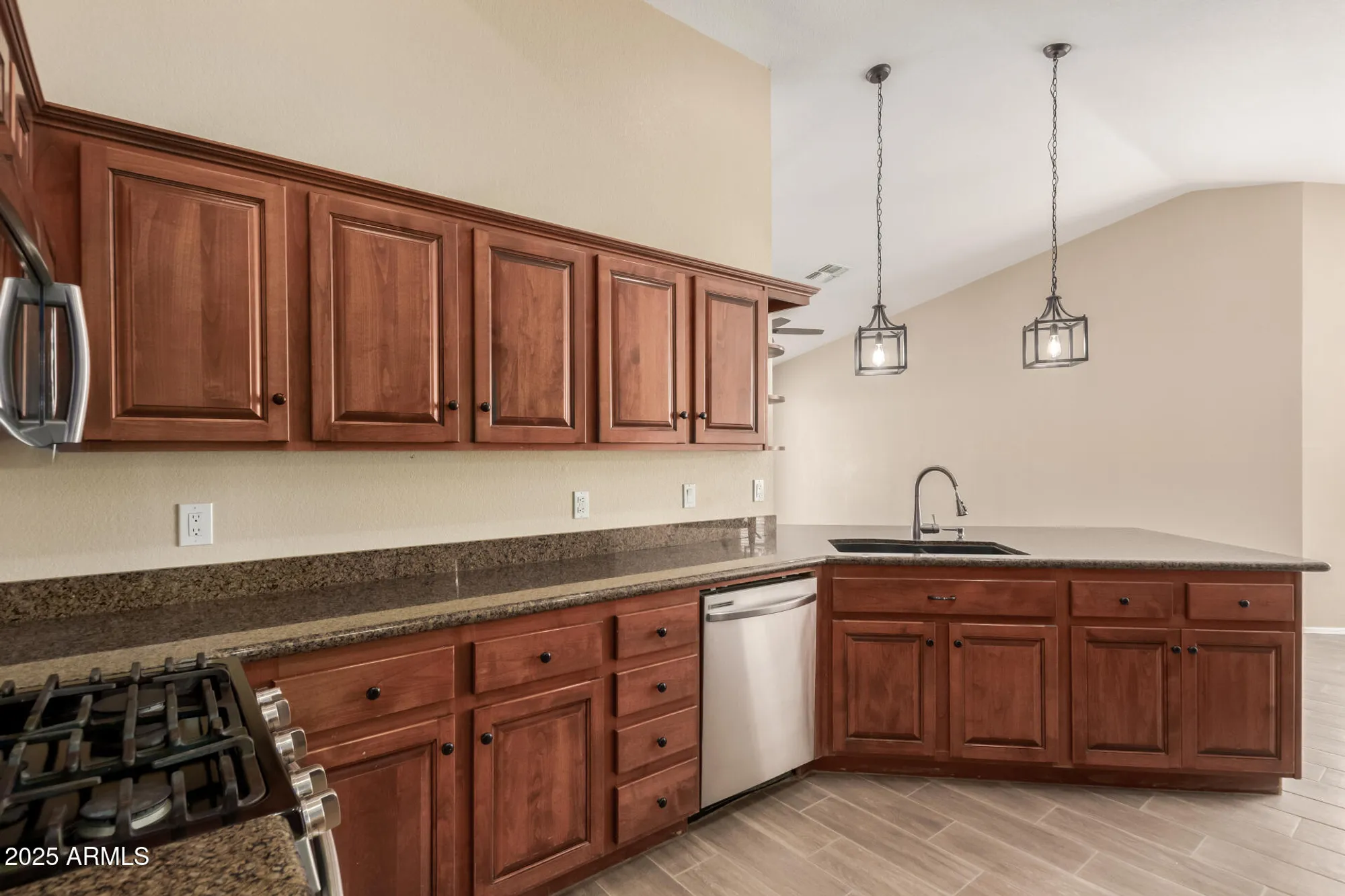 Property Slideshow image 19 of 50 | 15491 w amelia dr, Goodyear, AZ, 85395