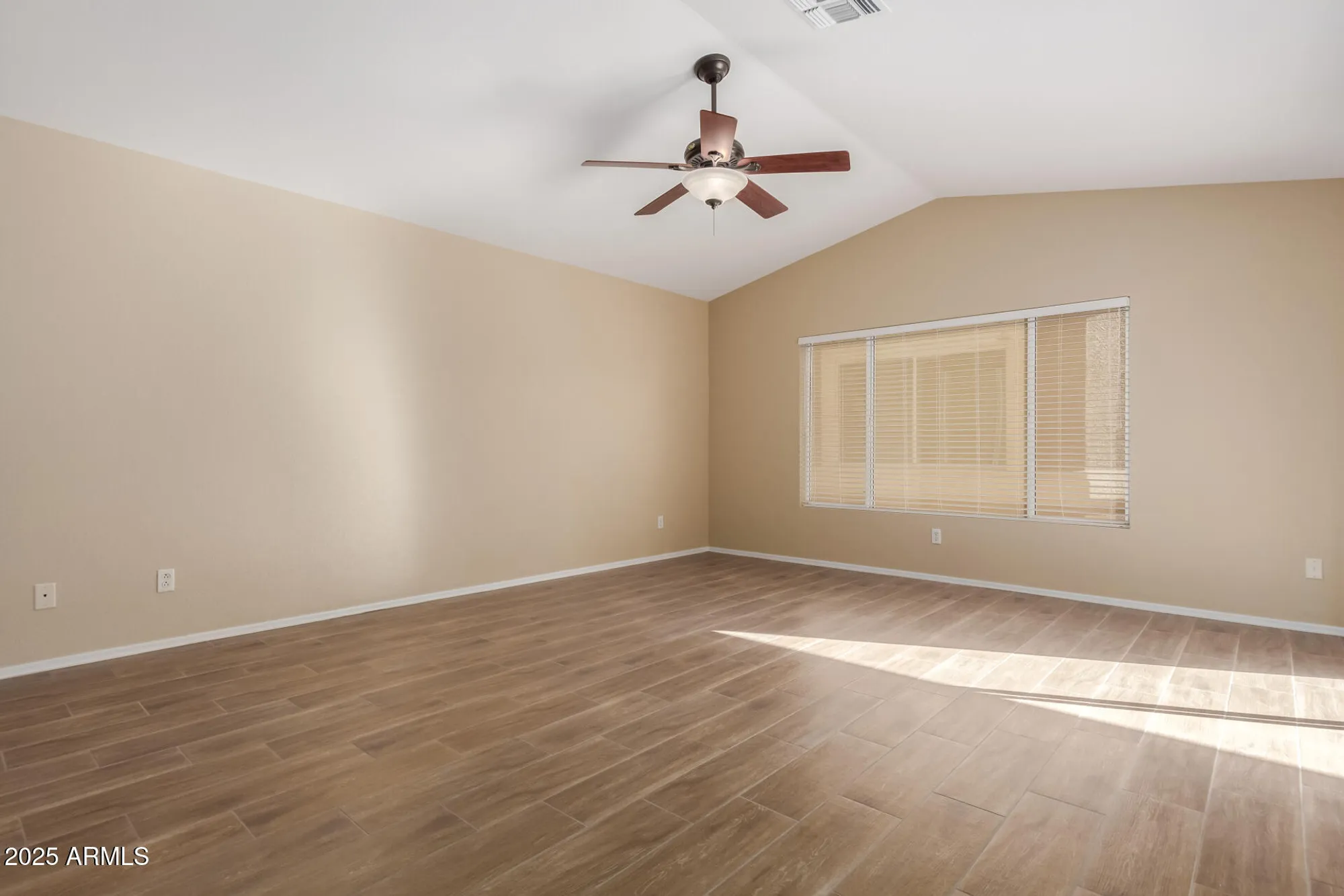 Property Slideshow image 23 of 50 | 15491 w amelia dr, Goodyear, AZ, 85395