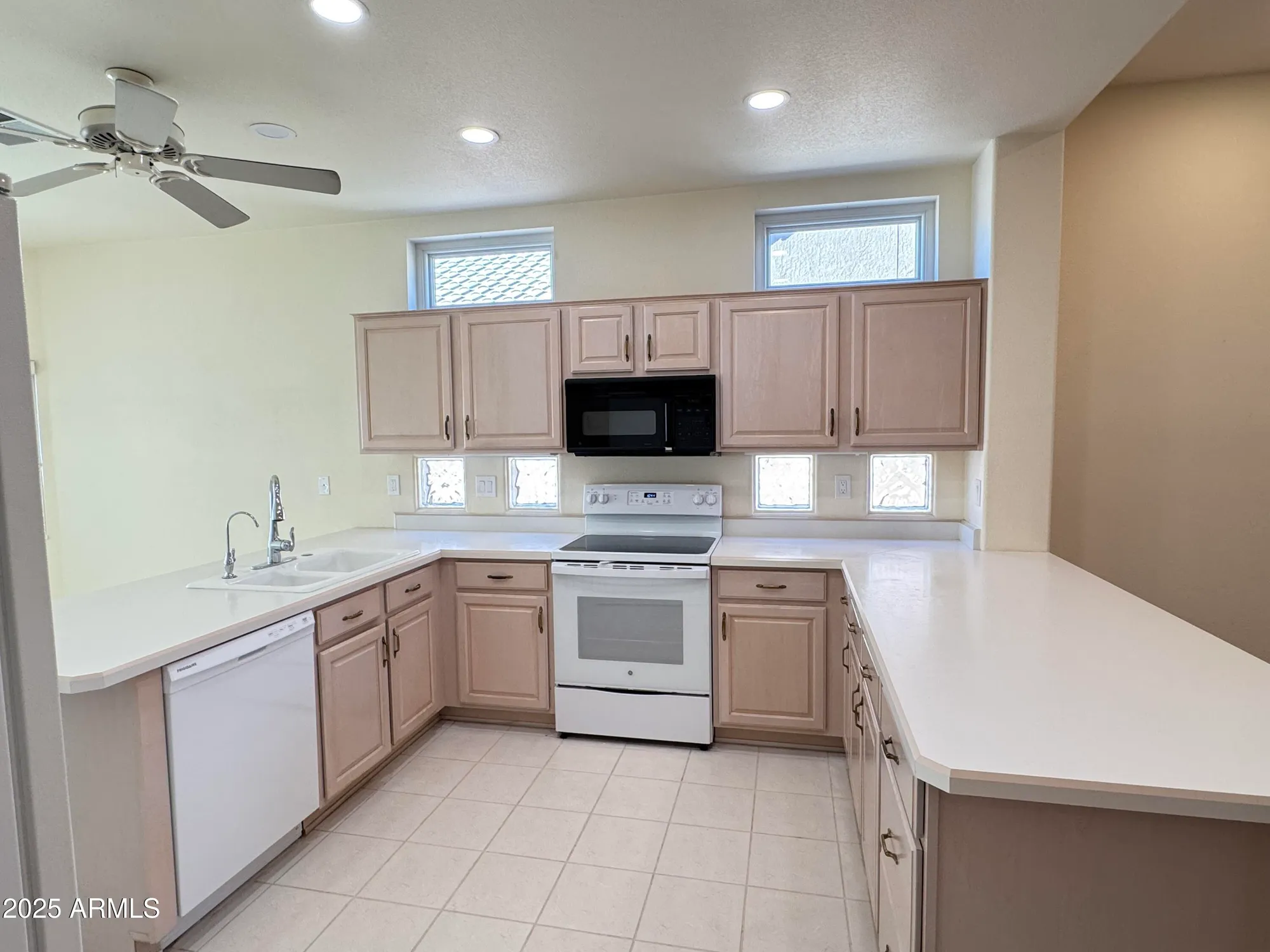 Property Slideshow image 3 of 11 | 13706 w caballero dr, Sun City West, AZ, 85375