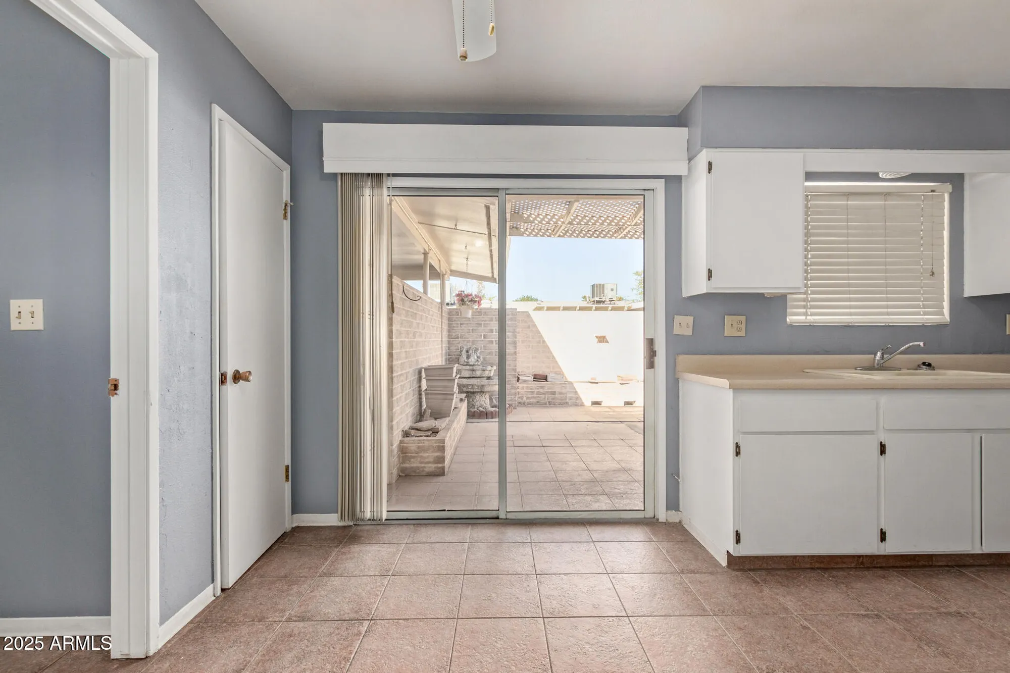 Property Slideshow image 10 of 25 | 9459 n 111th ave, Sun City, AZ, 85351