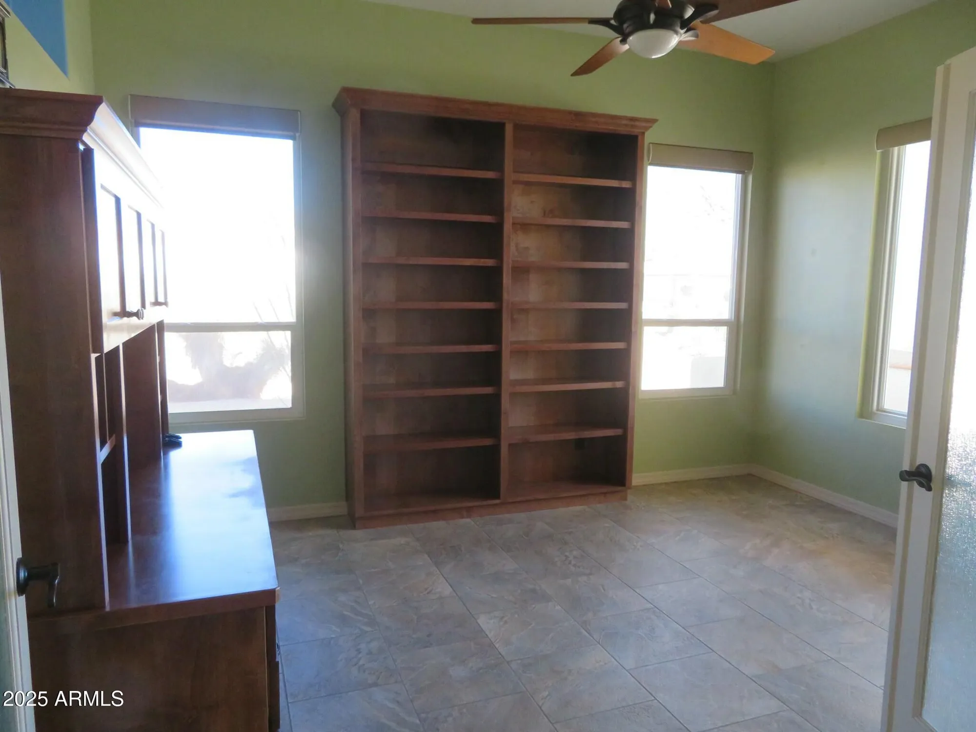 Property Slideshow image 13 of 38 | 2978 glenview dr, Sierra Vista, AZ, 85650