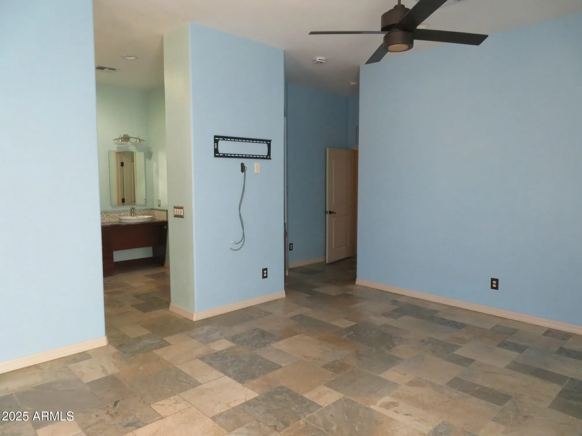 Property Slideshow image 18 of 38 | 2978 glenview dr, Sierra Vista, AZ, 85650