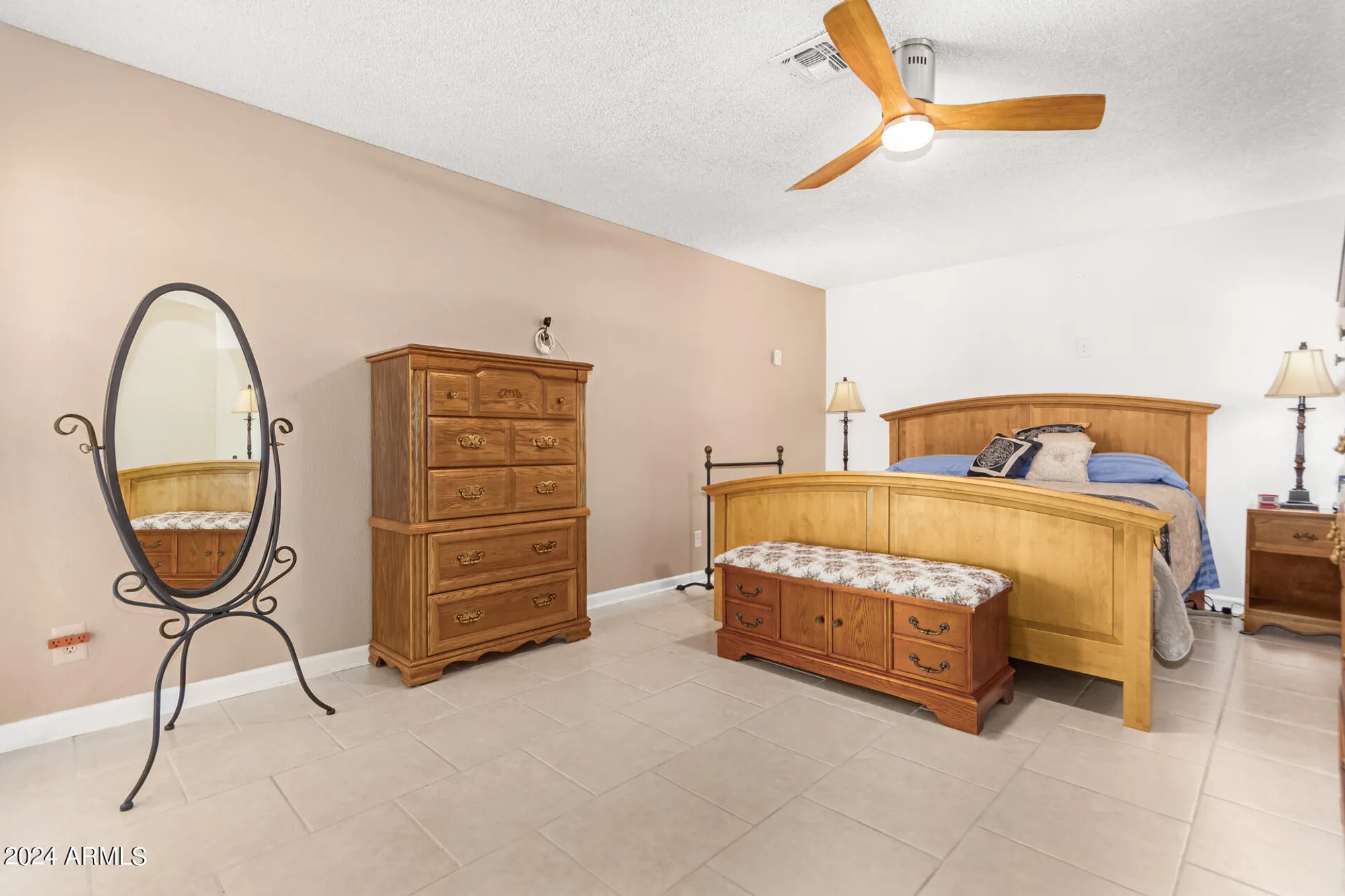 Property Slideshow image 7 of 45 | 12059 s paiute st, Phoenix, AZ, 85044