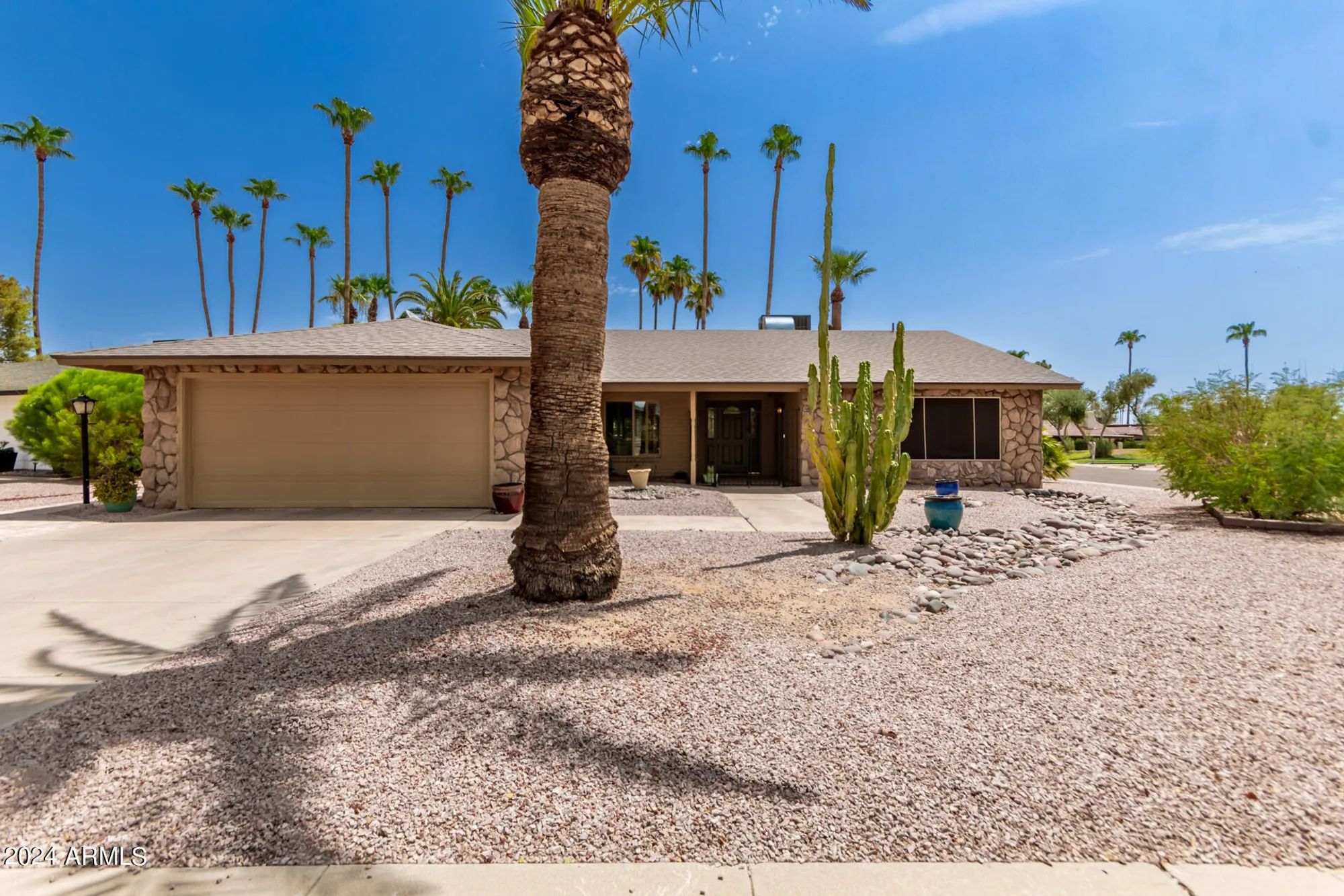 Property Slideshow image 20 of 45 | 12059 s paiute st, Phoenix, AZ, 85044