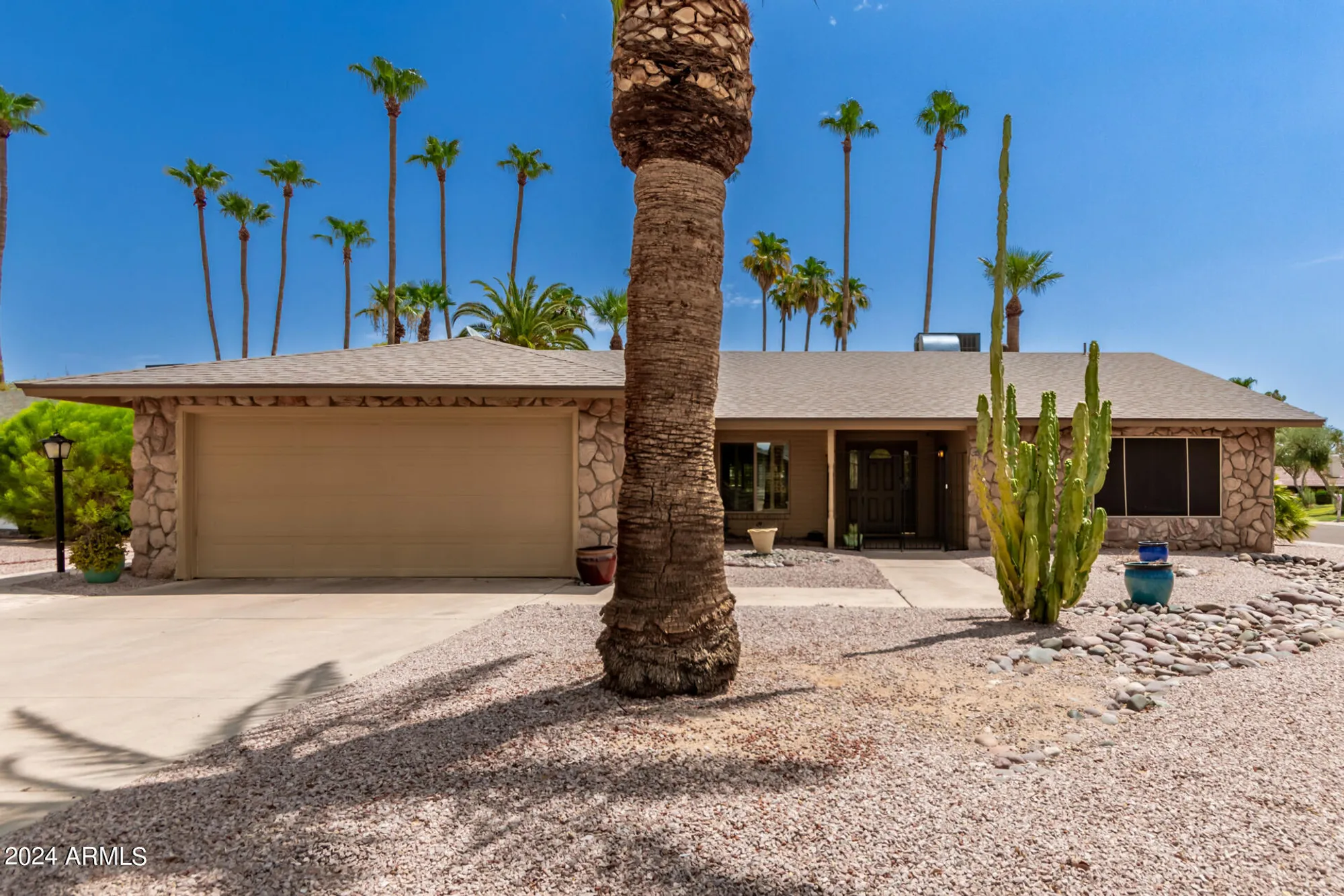 Property Slideshow image 21 of 45 | 12059 s paiute st, Phoenix, AZ, 85044