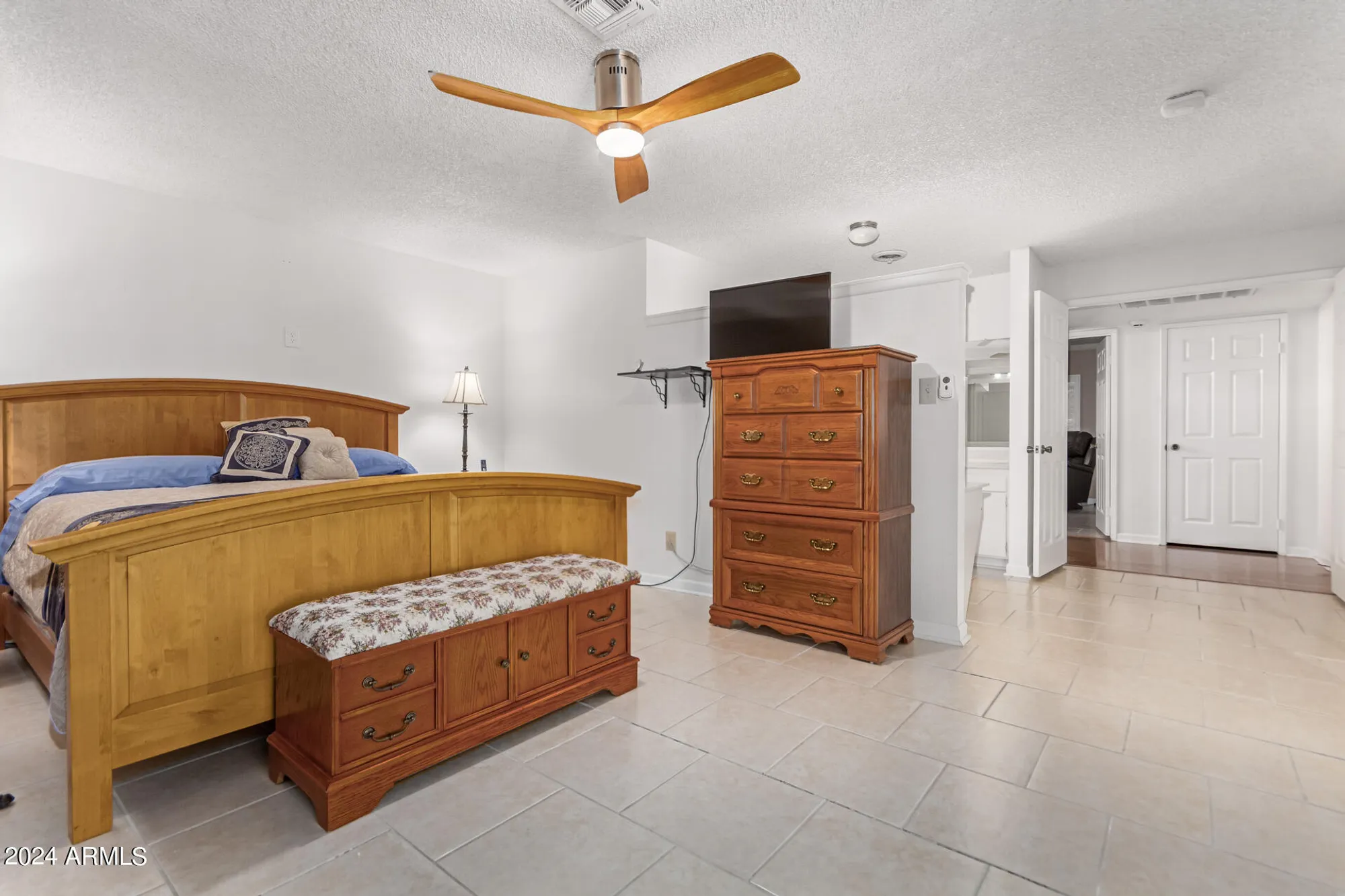 Property Slideshow image 36 of 45 | 12059 s paiute st, Phoenix, AZ, 85044