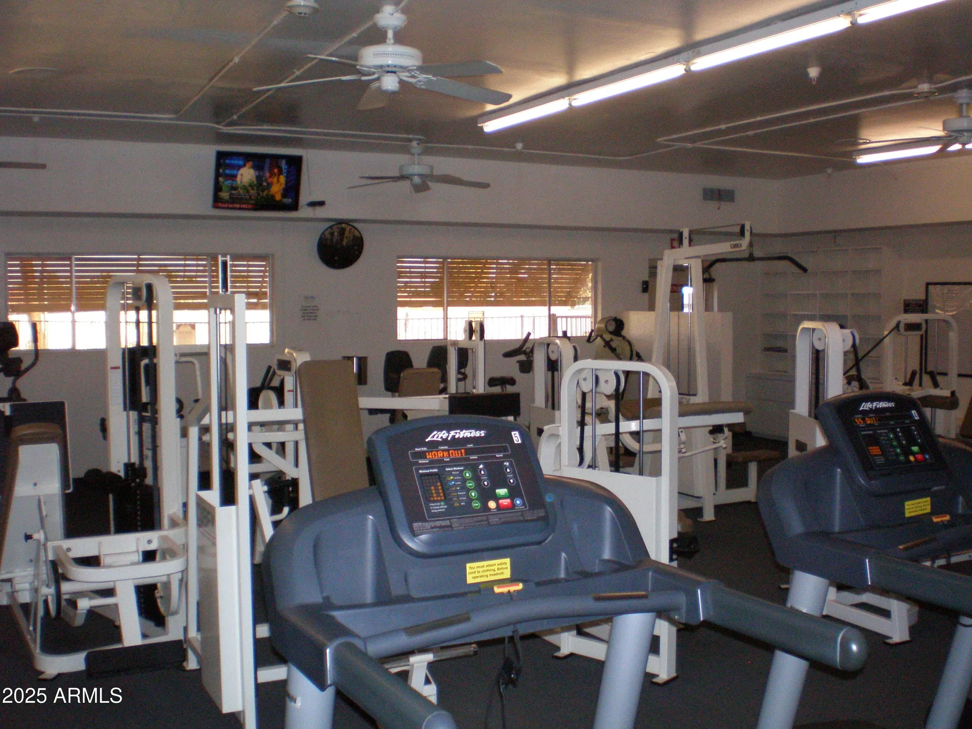 Property Slideshow image 60 of 84 | 10731 w mission ln, Sun City, AZ, 85351