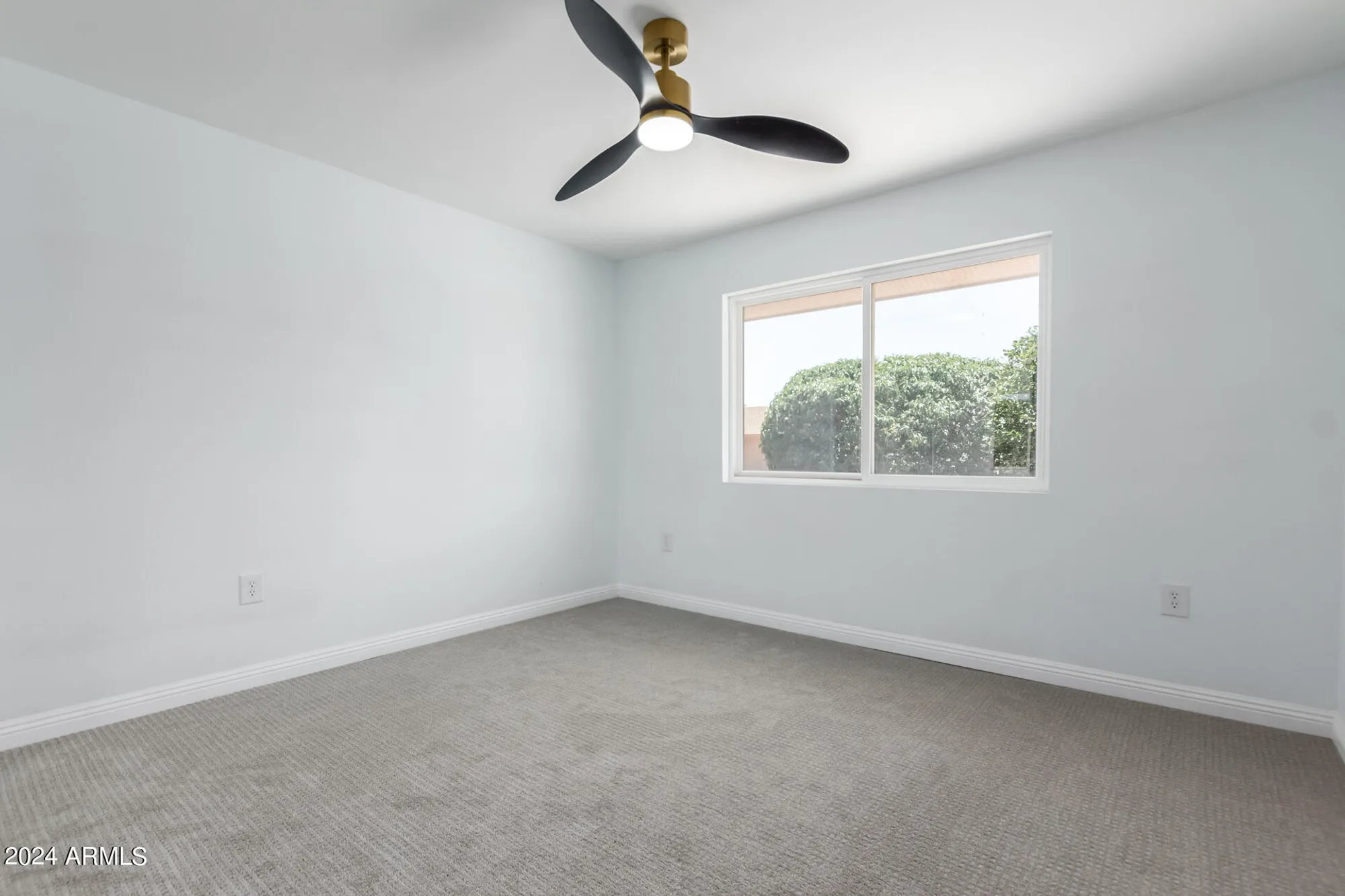 Property Slideshow image 19 of 33 | 10826 w loma blanca dr, Sun City, AZ, 85351