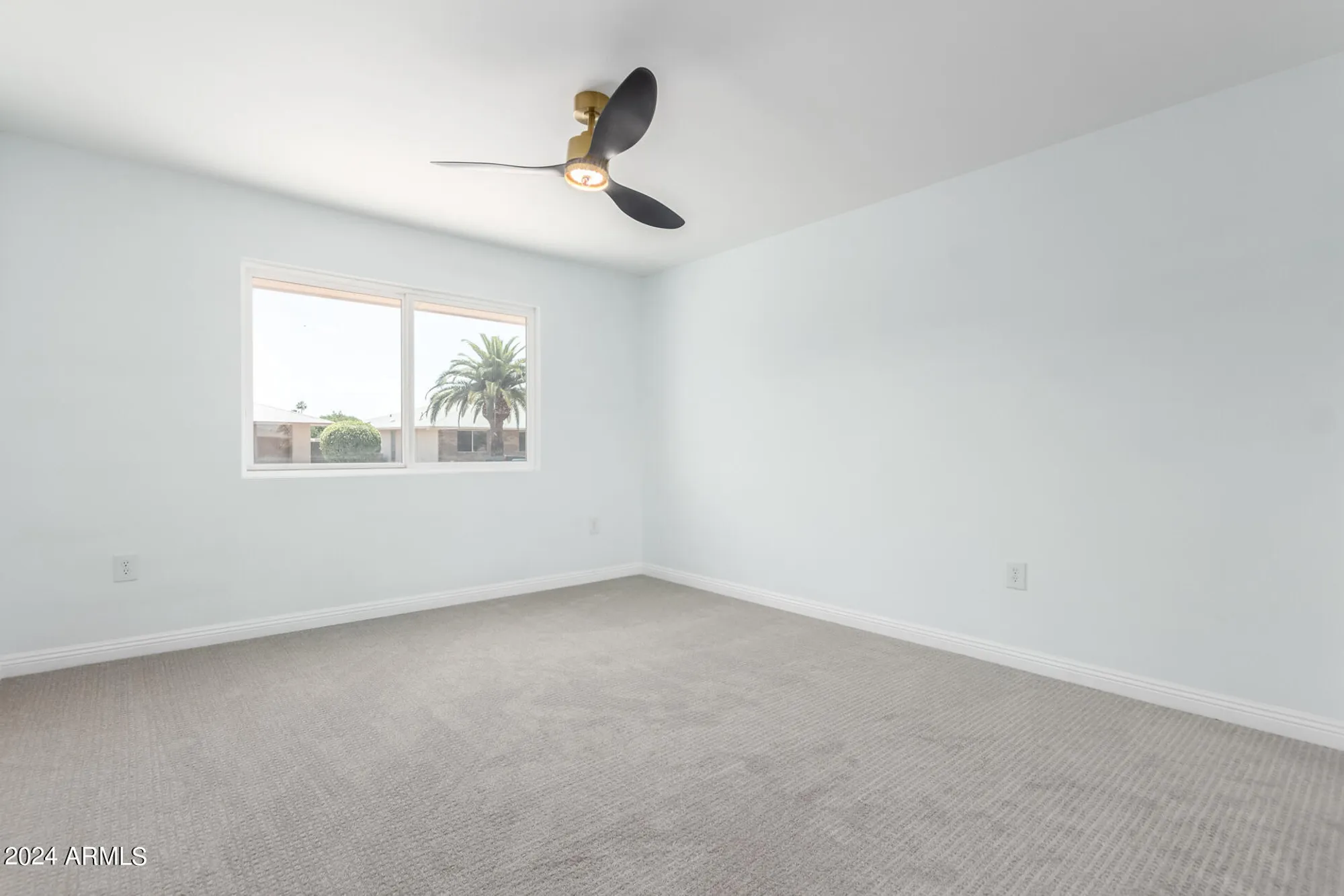 Property Slideshow image 21 of 33 | 10826 w loma blanca dr, Sun City, AZ, 85351