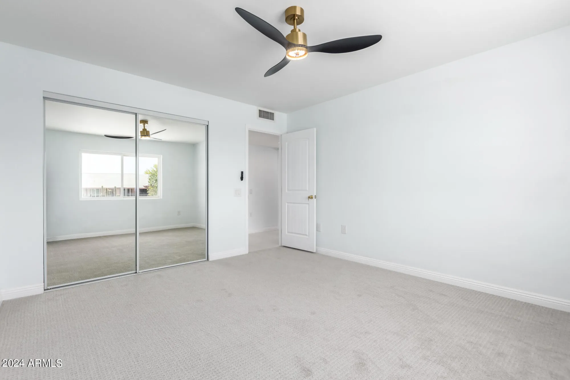 Property Slideshow image 22 of 33 | 10826 w loma blanca dr, Sun City, AZ, 85351