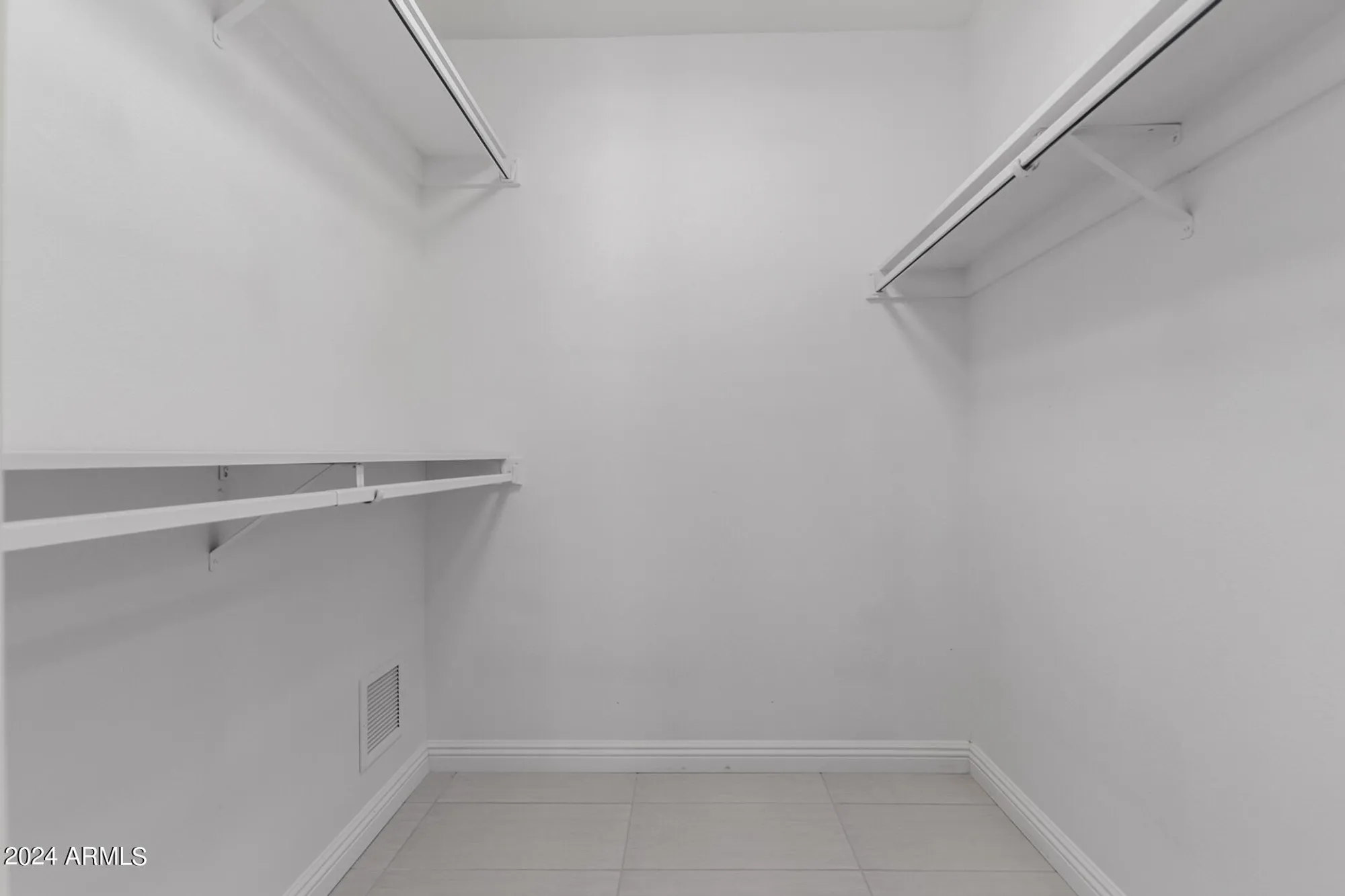 Property Slideshow image 23 of 33 | 10826 w loma blanca dr, Sun City, AZ, 85351