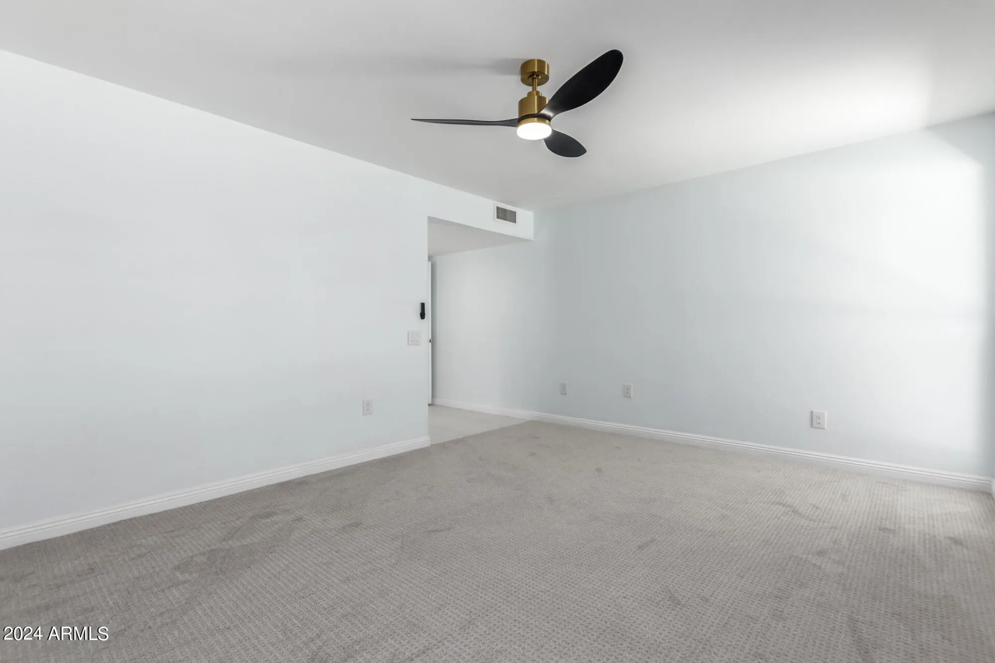 Property Slideshow image 25 of 33 | 10826 w loma blanca dr, Sun City, AZ, 85351