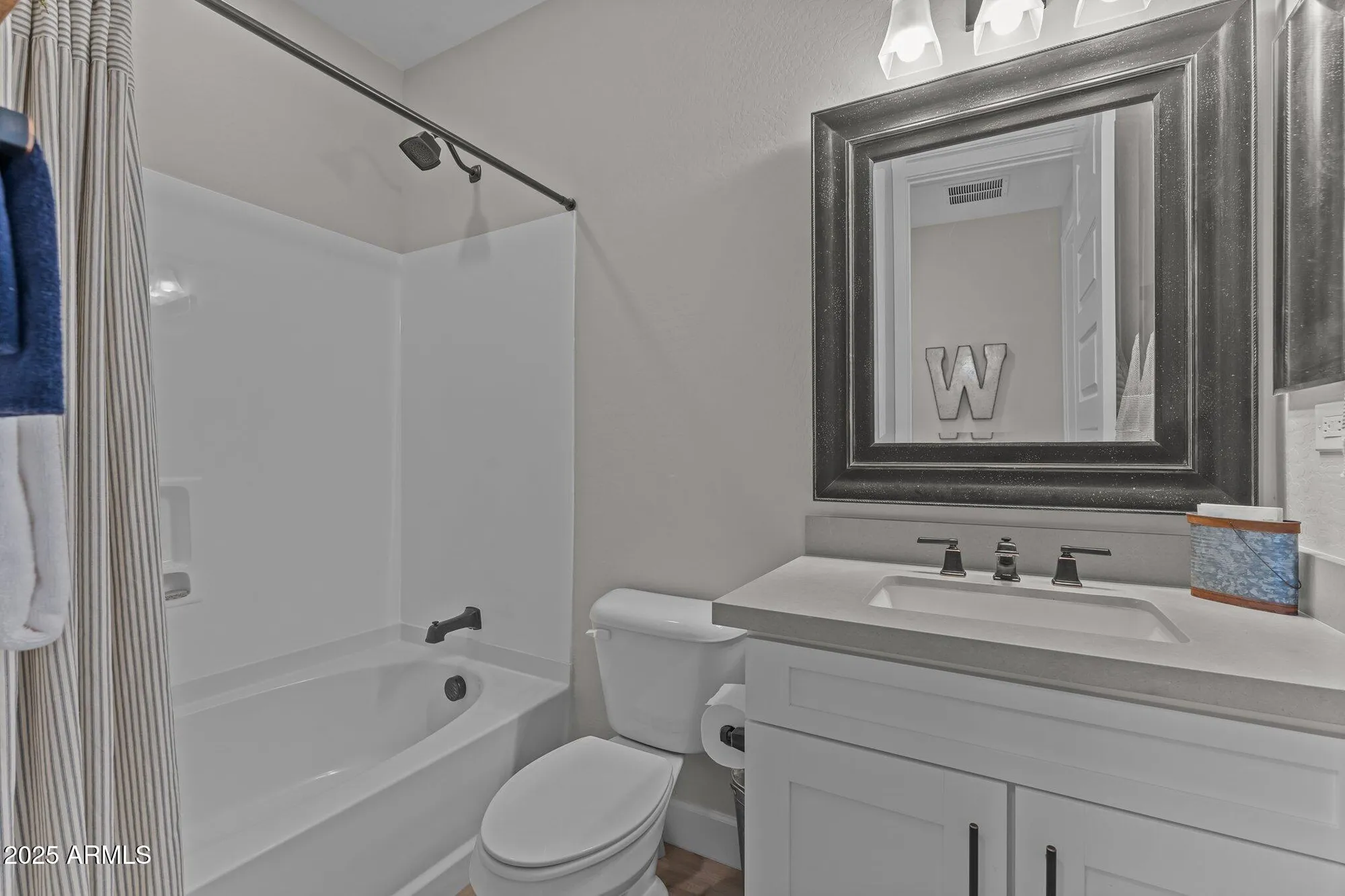 Property Slideshow image 19 of 53 | 4101 desert moon dr, Wickenburg, AZ, 85390