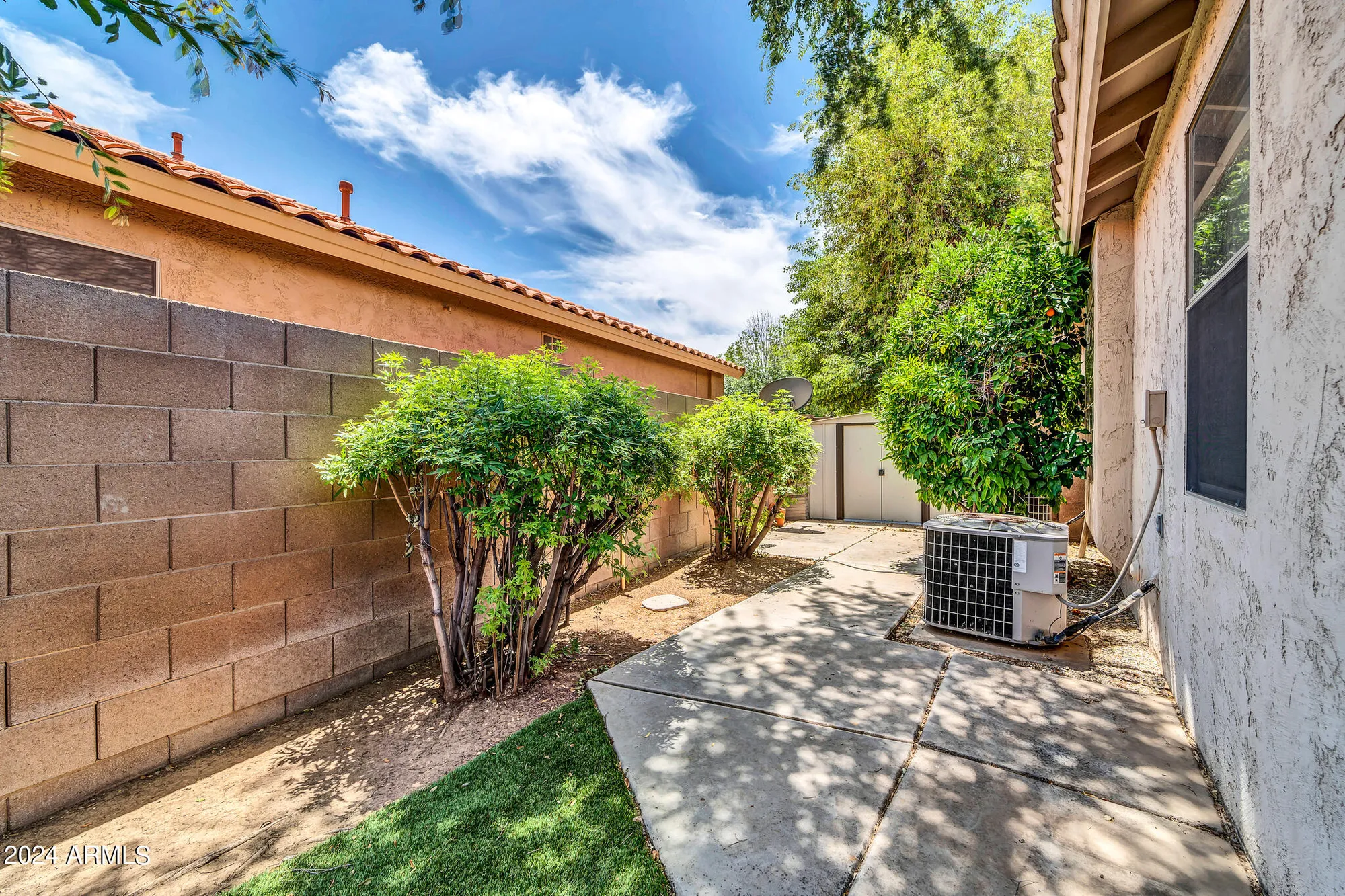 Property Slideshow image 29 of 65 | 17620 w weatherby dr, Surprise, AZ, 85374