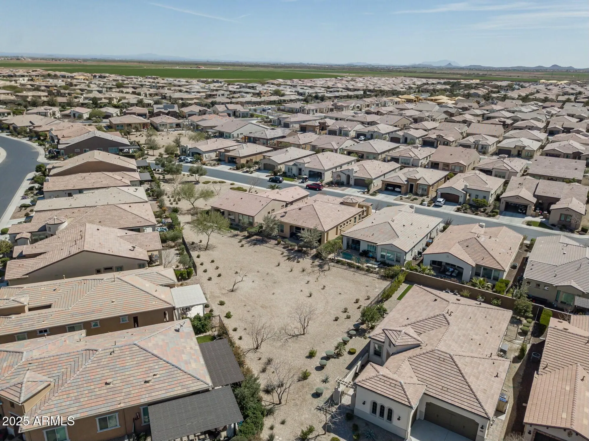 Property Slideshow image 35 of 75 | 36168 n stoneware dr, Queen Creek, AZ, 85140