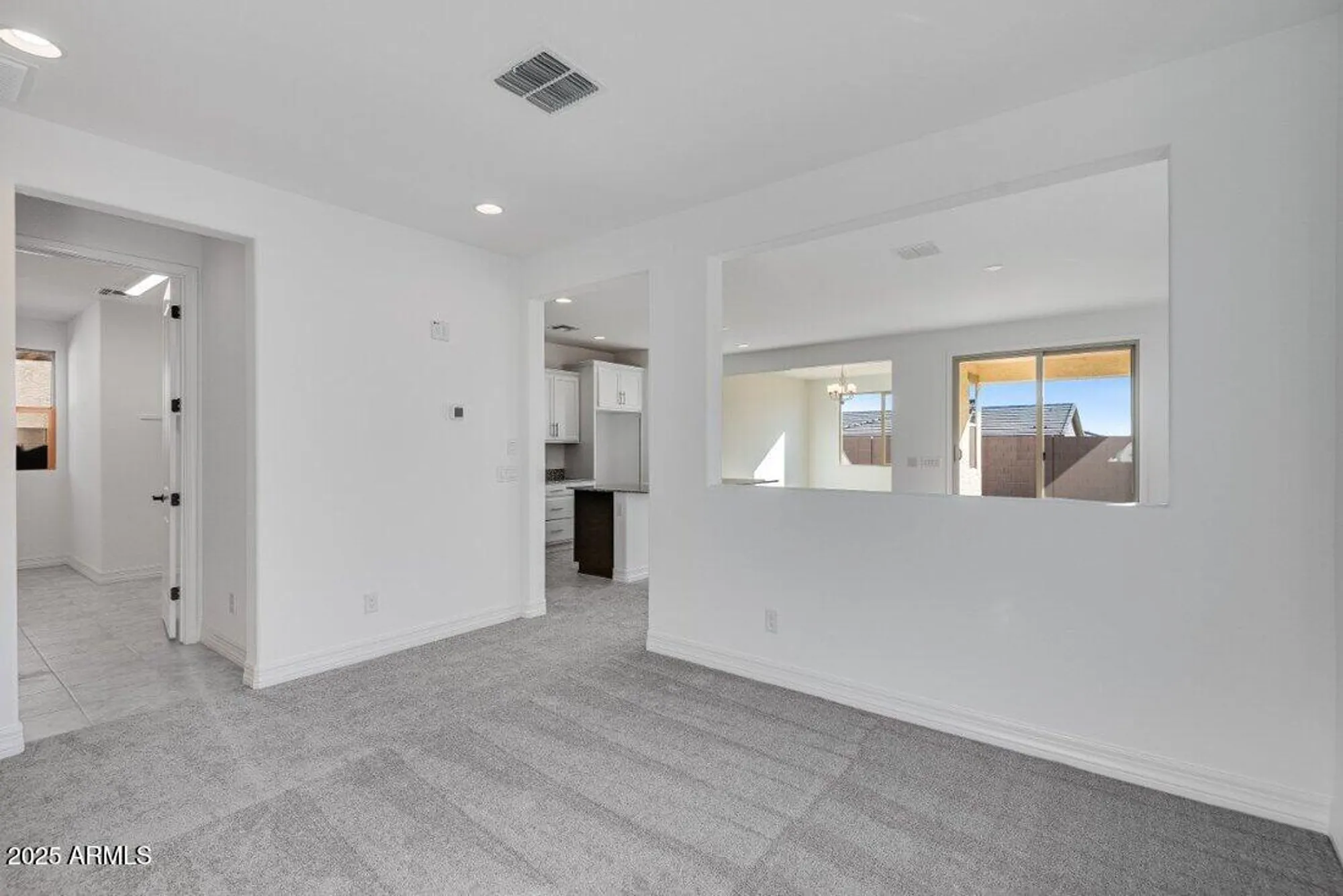 Property Slideshow image 27 of 37 | 18111 w hiddenview dr, Goodyear, AZ, 85338