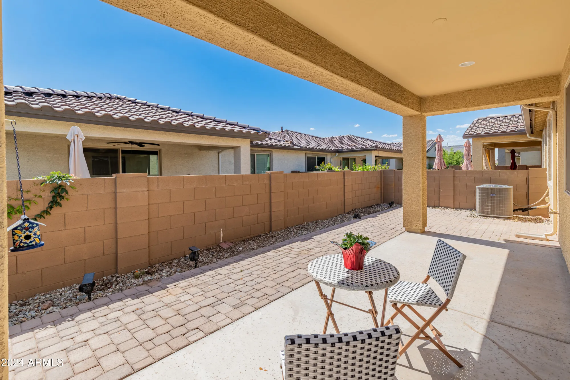 Property Slideshow image 33 of 63 | 24670 n 171st ln, Surprise, AZ, 85387