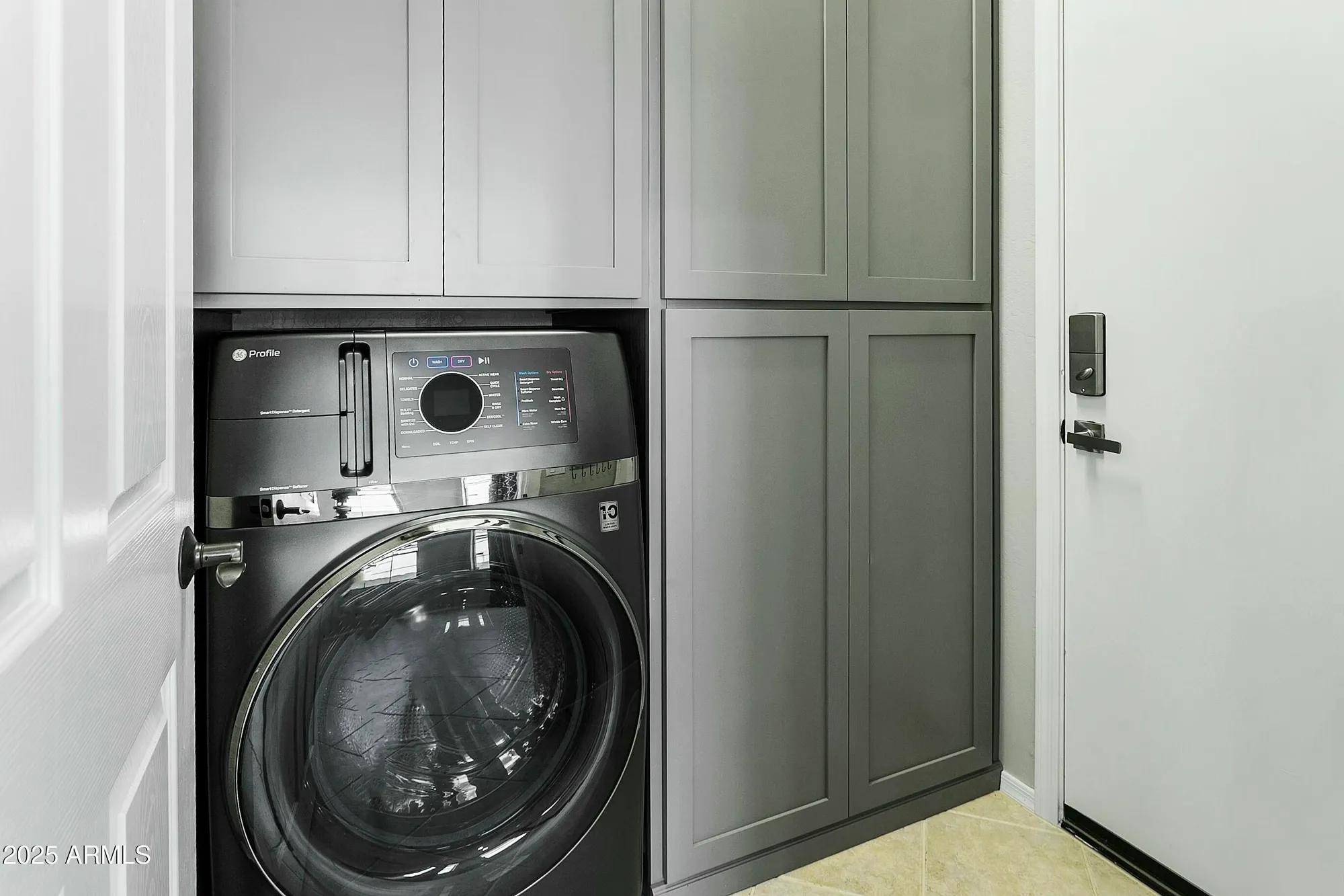 Property Slideshow image 8 of 31 | 28107 n 123rd ln, Peoria, AZ, 85383