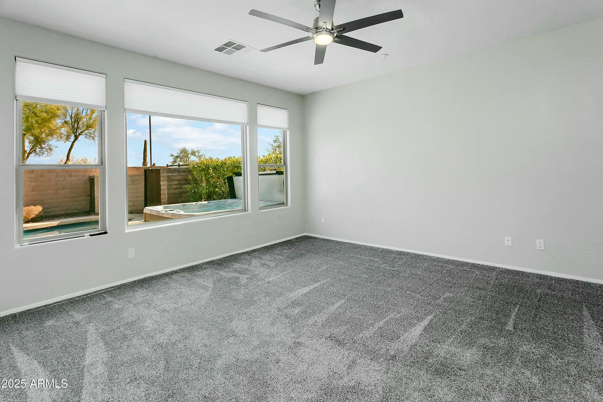 Property Slideshow image 15 of 31 | 28107 n 123rd ln, Peoria, AZ, 85383