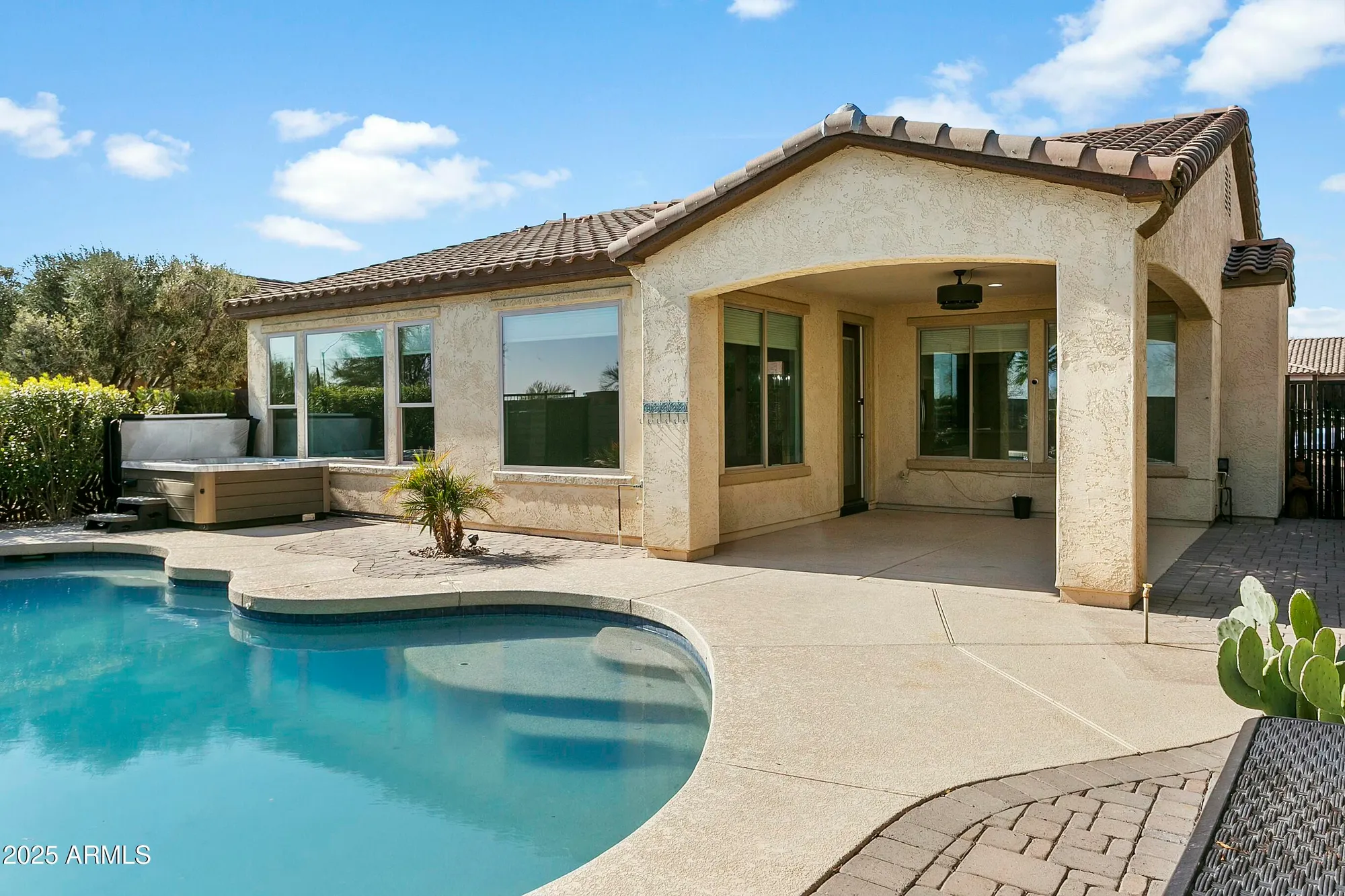 Property Slideshow image 26 of 31 | 28107 n 123rd ln, Peoria, AZ, 85383