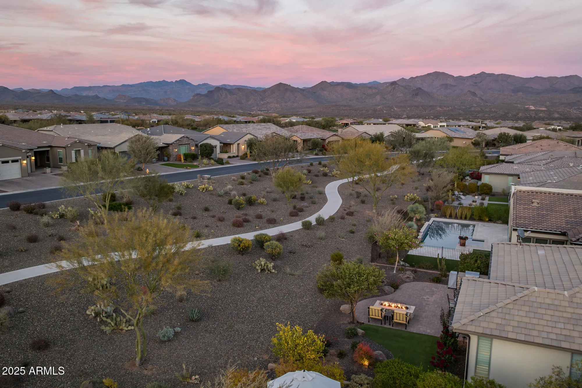 Property Slideshow image 2 of 52 | 17848 e stocking trl, Rio Verde, AZ, 85263