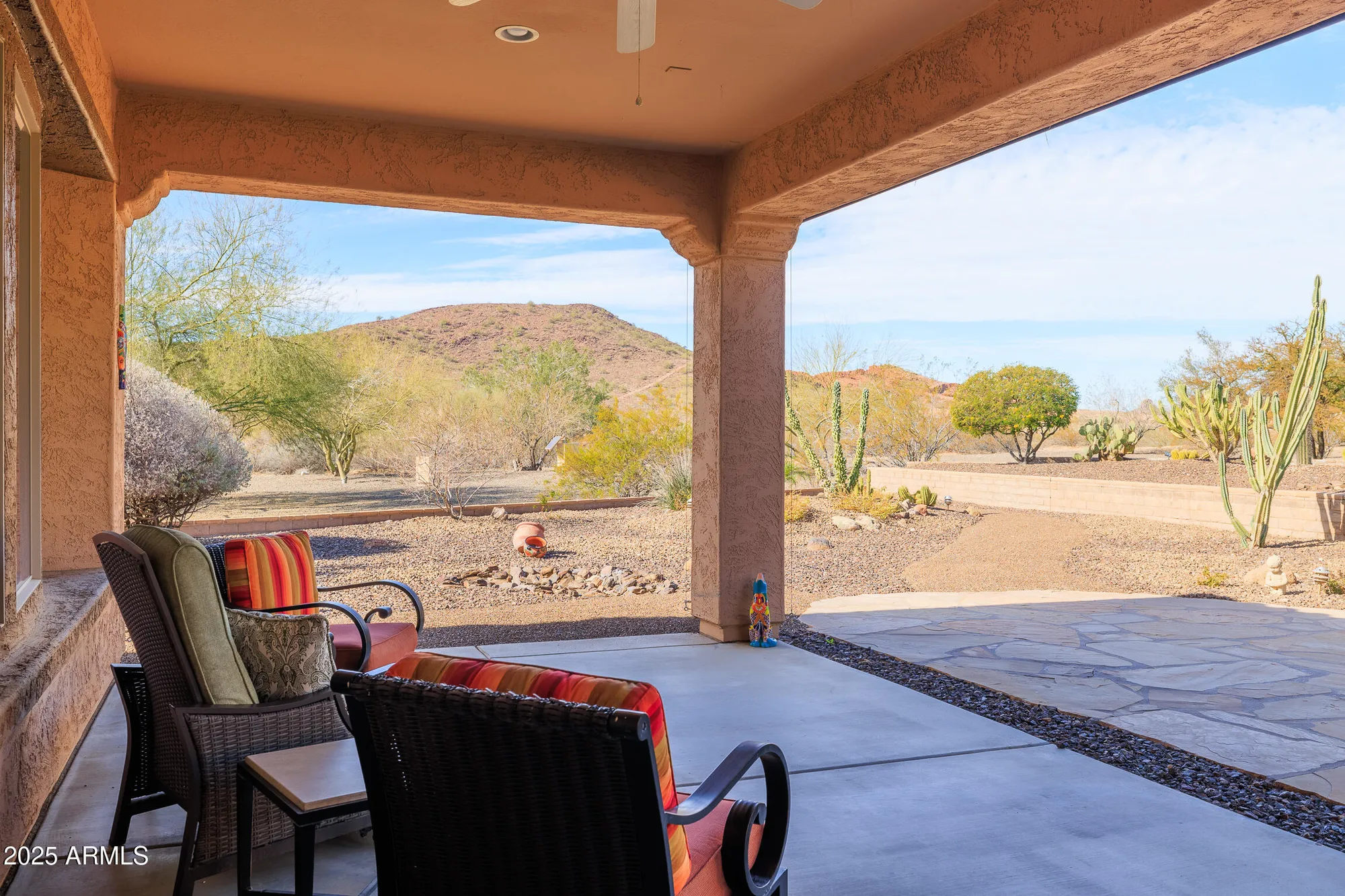 Property Slideshow image 3 of 35 | 13050 w pinnacle vista dr, Peoria, AZ, 85383