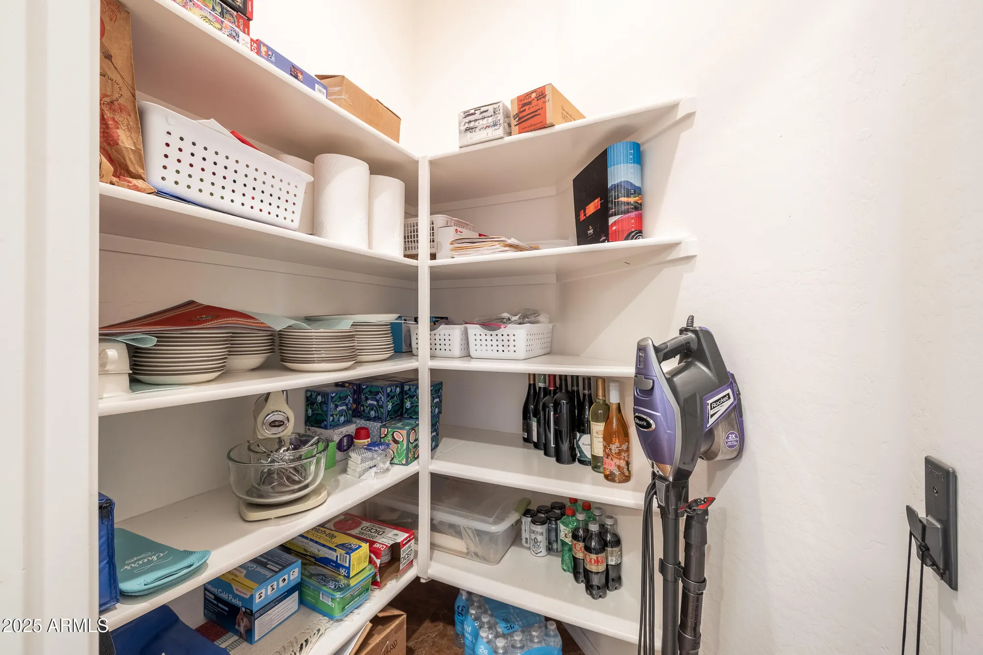 Property Slideshow image 16 of 35 | 13050 w pinnacle vista dr, Peoria, AZ, 85383