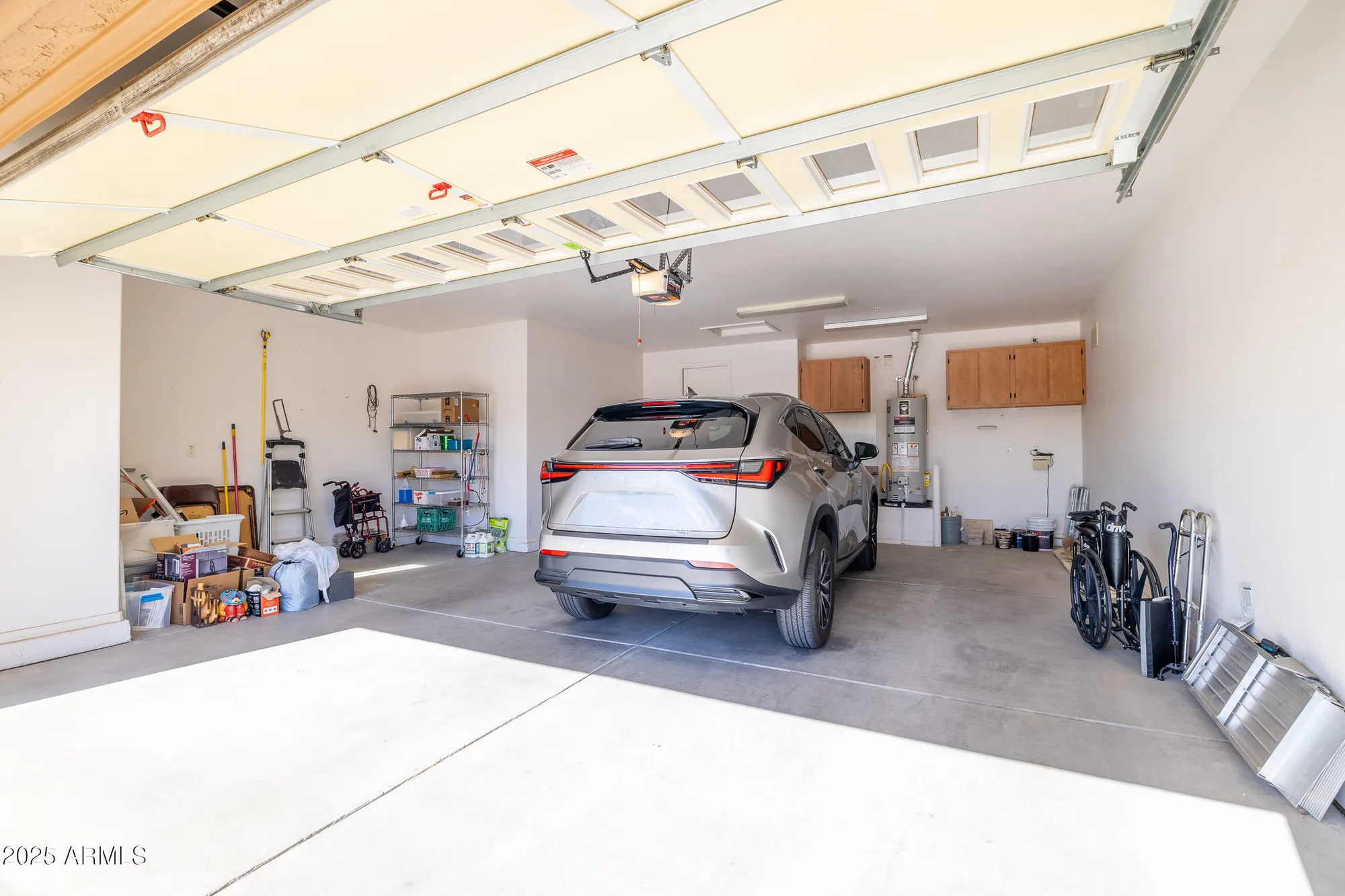 Property Slideshow image 31 of 35 | 13050 w pinnacle vista dr, Peoria, AZ, 85383