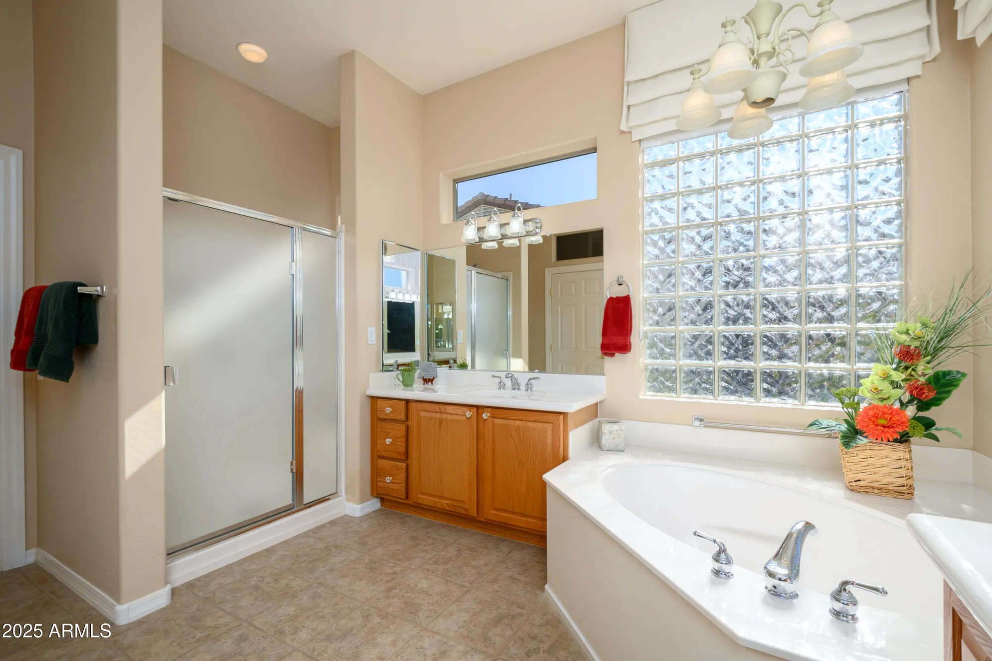 Property Slideshow image 16 of 35 | 16935 w desert blossom way, Surprise, AZ, 85387