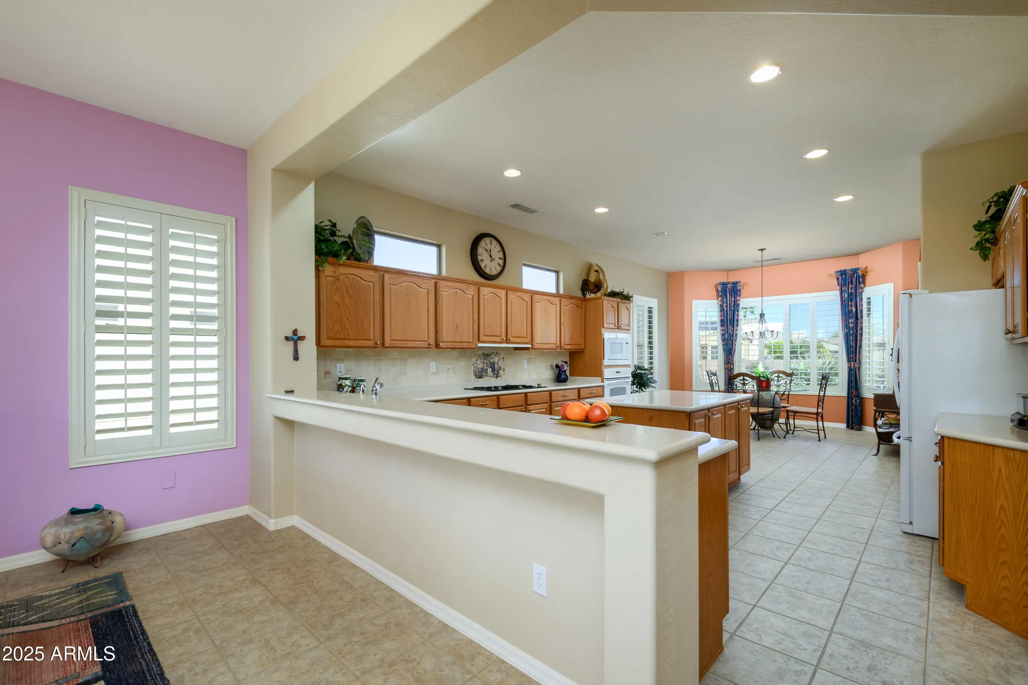 Property Slideshow image 10 of 35 | 16935 w desert blossom way, Surprise, AZ, 85387