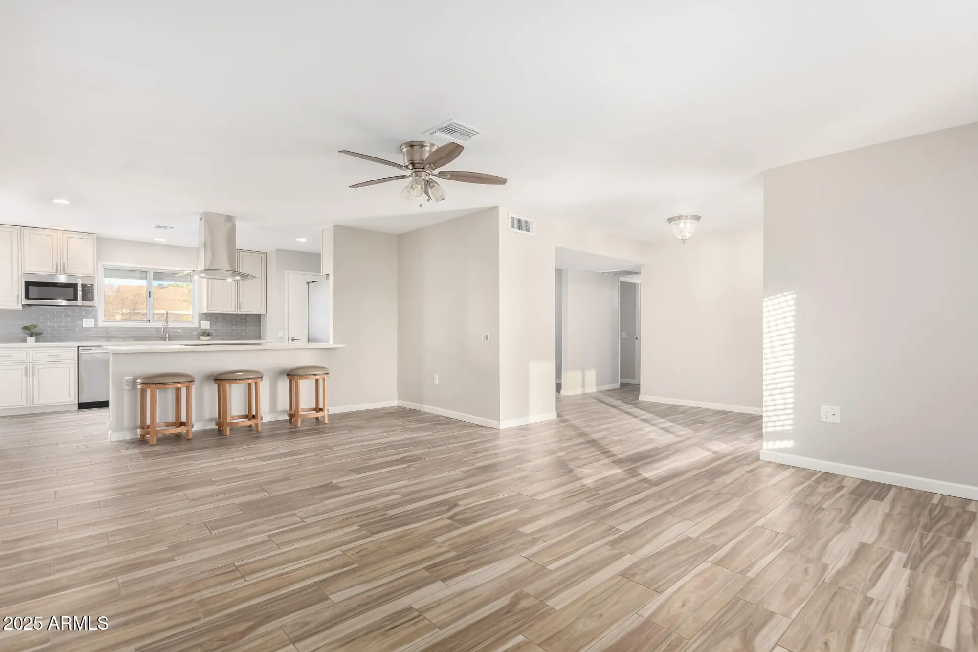 Property Slideshow image 8 of 34 | 13234 w desert glen dr, Sun City West, AZ, 85375