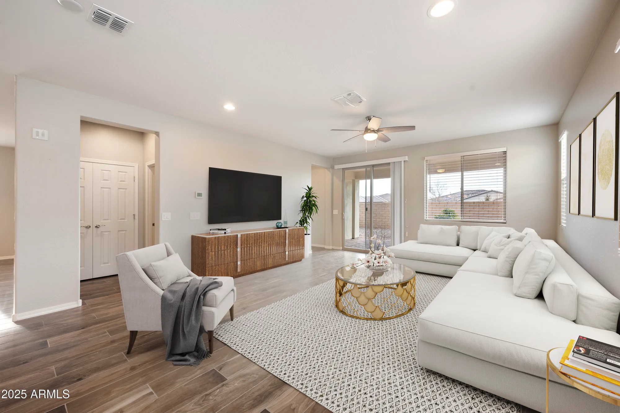 Property Slideshow image 11 of 47 | 5628 s winchester, Mesa, AZ, 85212