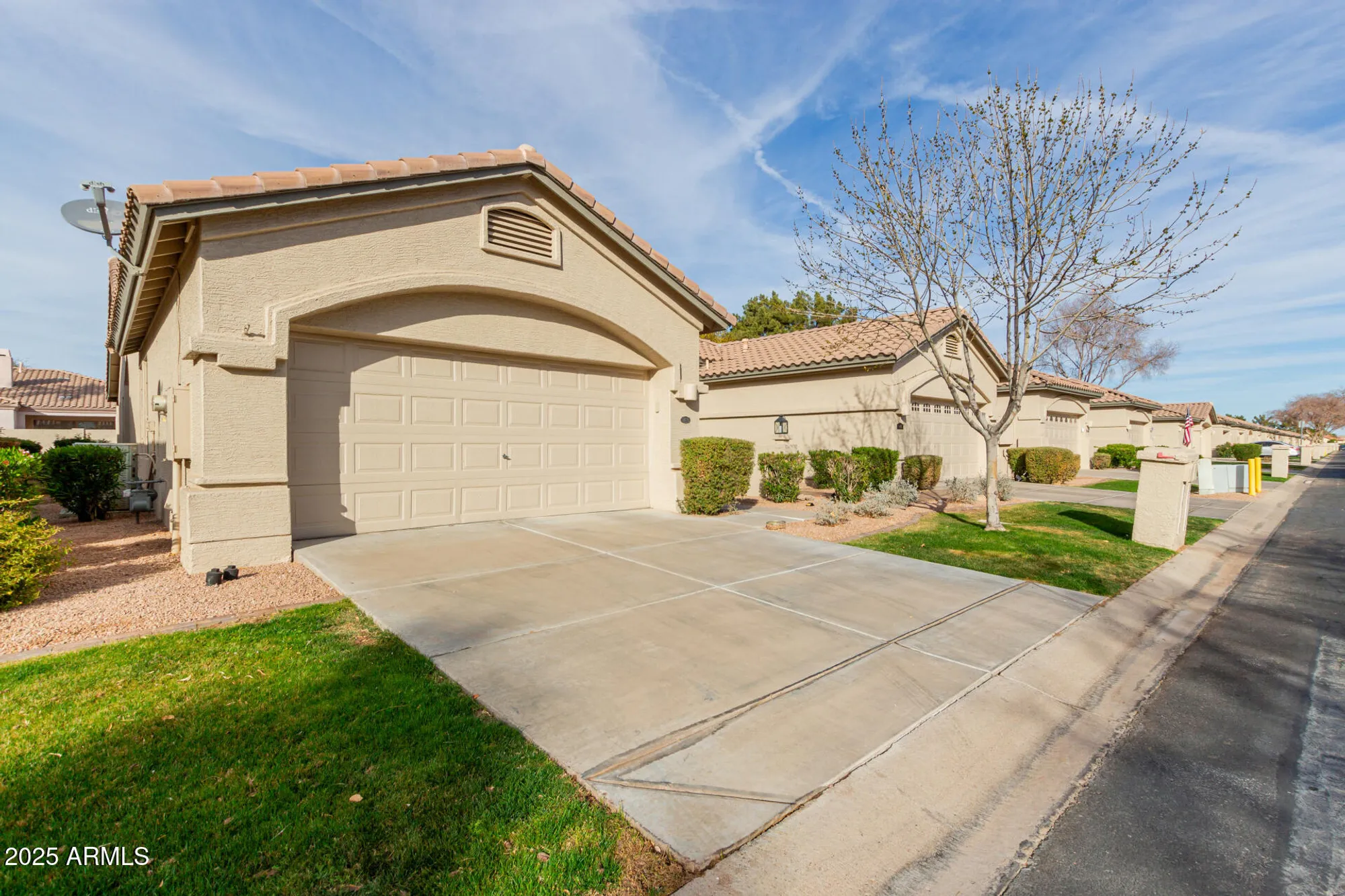 Property Slideshow image 1 of 48 | 9638 e tranquility way, Sun Lakes, AZ, 85248