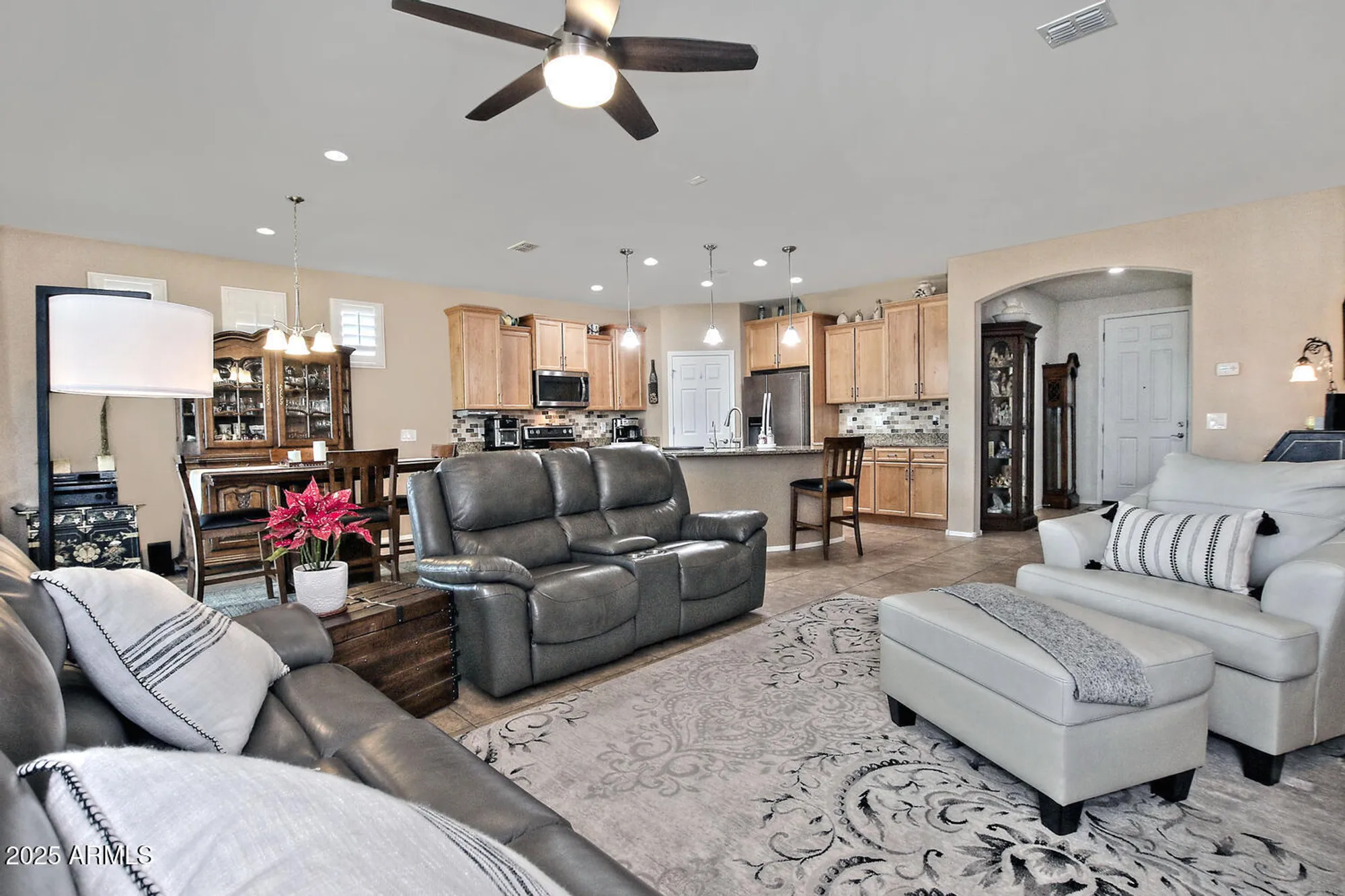 Property Slideshow image 8 of 91 | 4424 n potomac dr, Florence, AZ, 85132