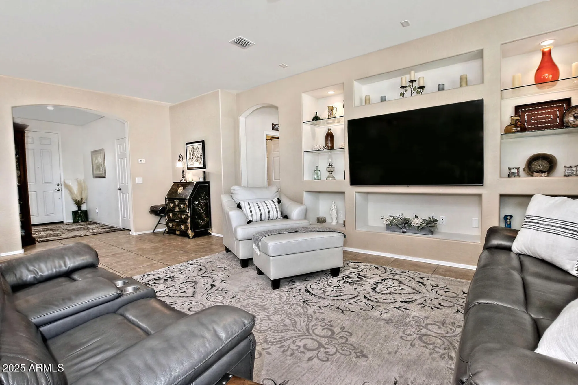 Property Slideshow image 7 of 91 | 4424 n potomac dr, Florence, AZ, 85132