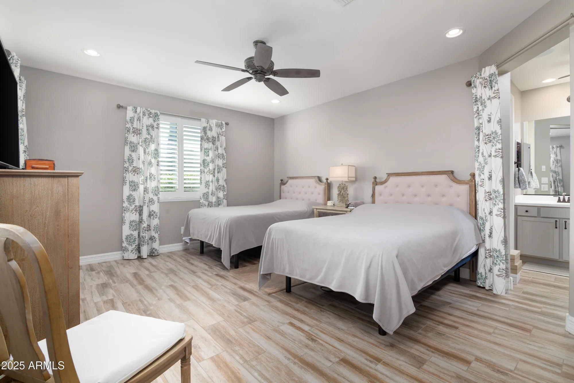 Property Slideshow image 20 of 44 | 10317 e tillman ave, Mesa, AZ, 85212