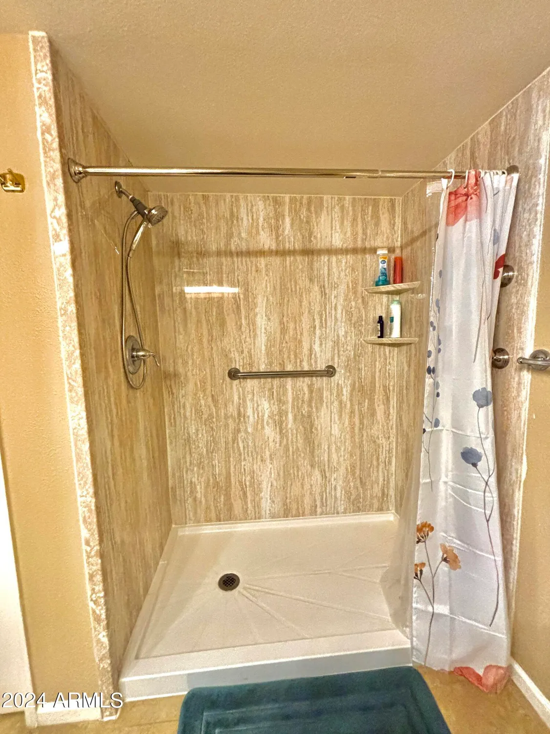Property Slideshow image 32 of 43 | 10330 w thunderbird blvd a321, Sun City, AZ, 85351