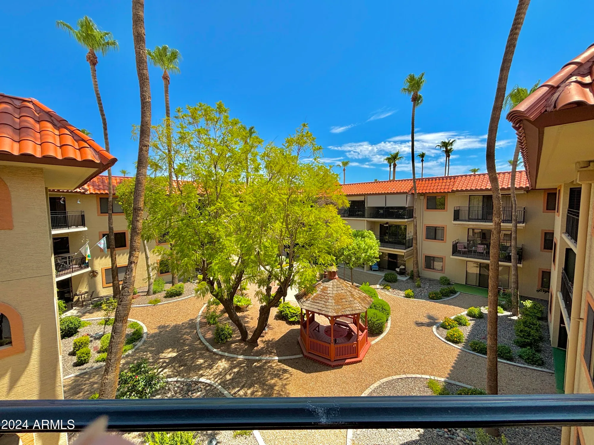 Property Slideshow image 17 of 43 | 10330 w thunderbird blvd a321, Sun City, AZ, 85351