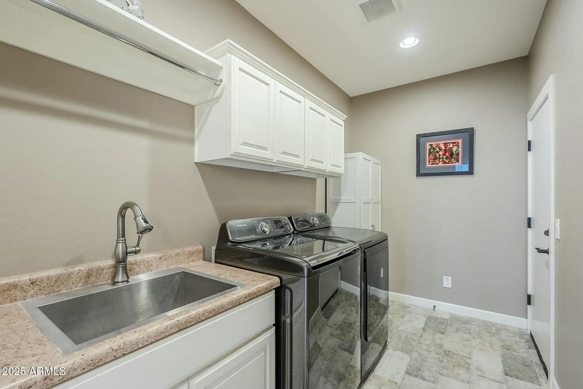 Property Slideshow image 30 of 75 | 36168 n stoneware dr, Queen Creek, AZ, 85140