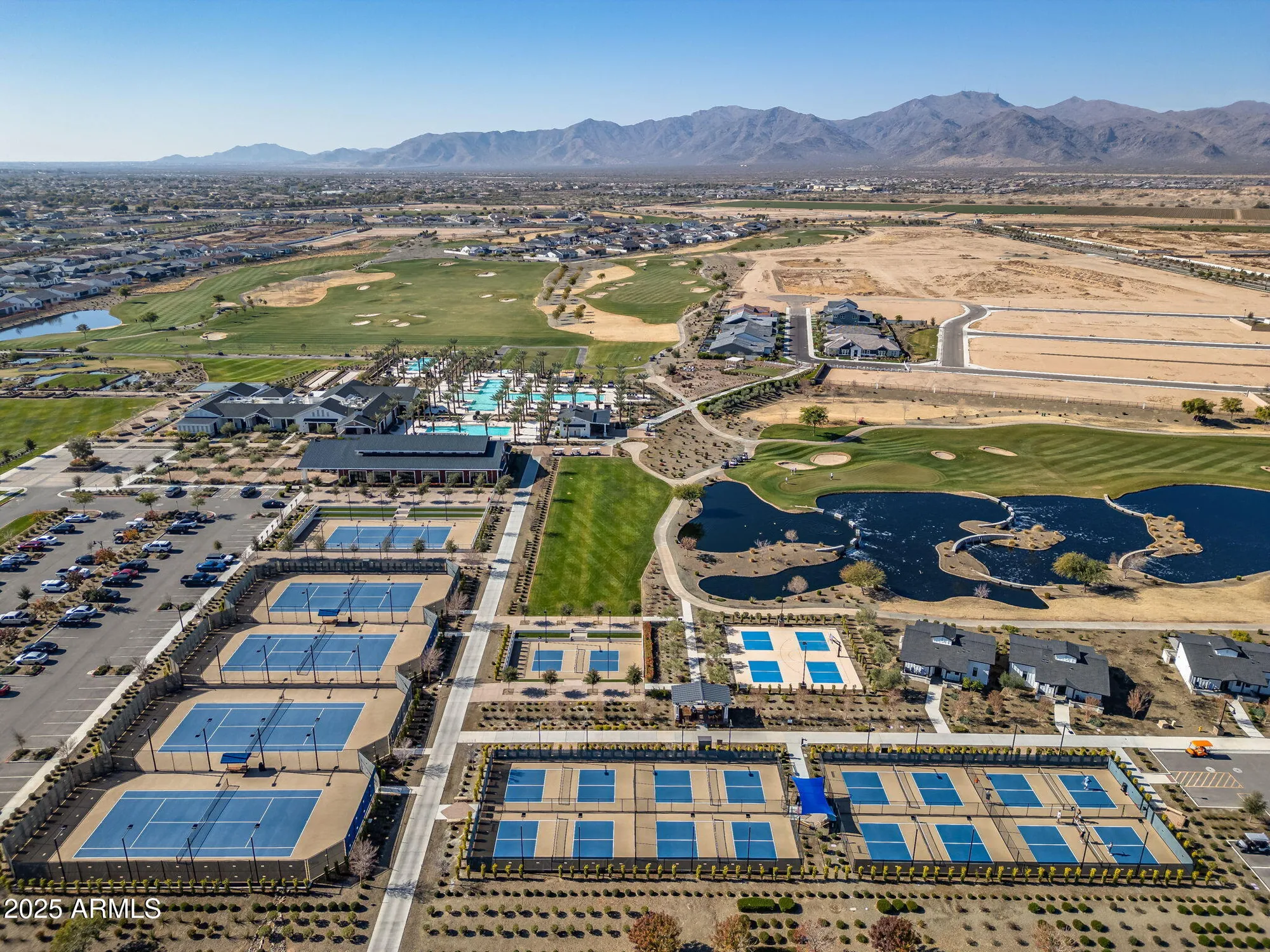 Property Slideshow image 68 of 75 | 11444 n northfield st, Surprise, AZ, 85388