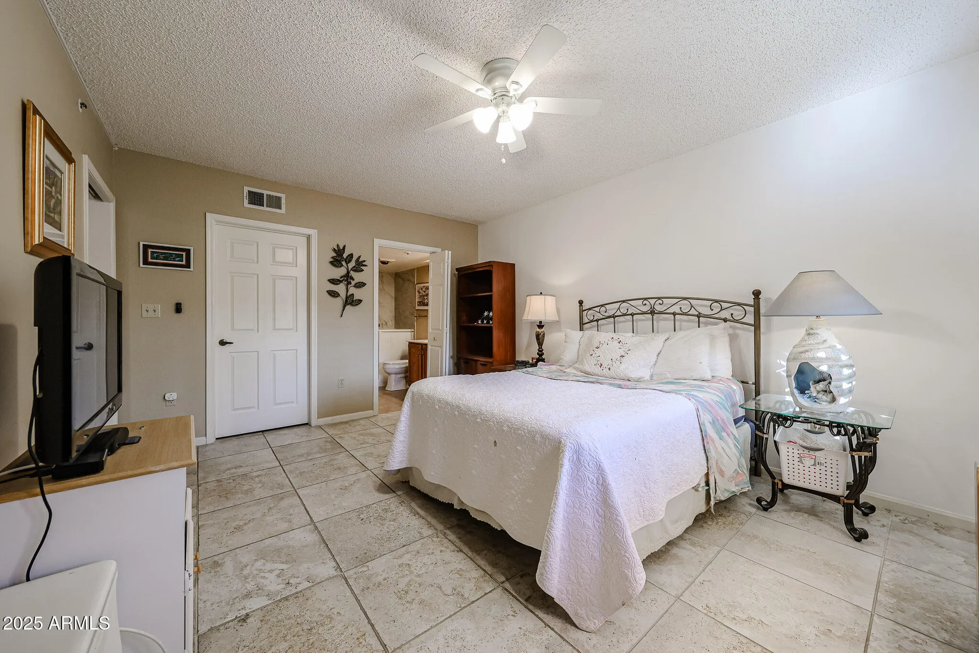 Property Slideshow image 22 of 43 | 10330 w thunderbird blvd a321, Sun City, AZ, 85351