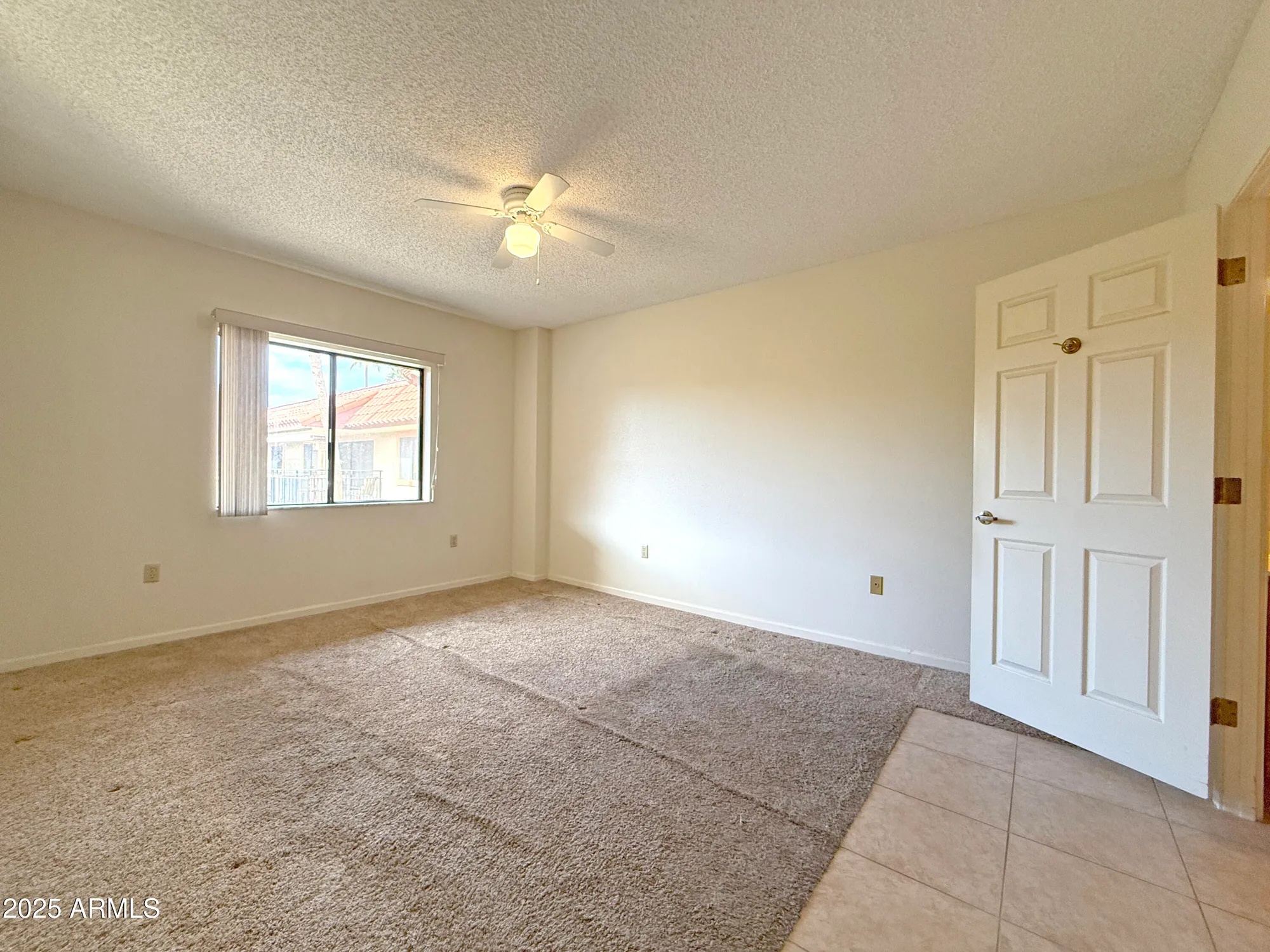 Property Slideshow image 8 of 12 | 10330 w thunderbird blvd a304, Sun City, AZ, 85351