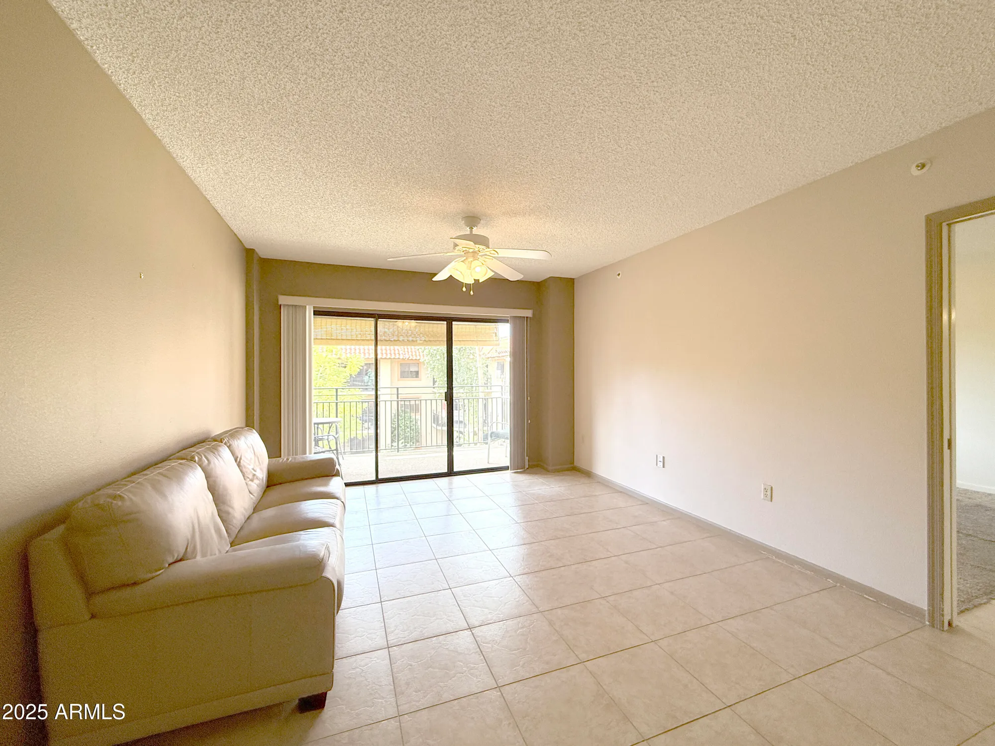 Property Slideshow image 3 of 12 | 10330 w thunderbird blvd a304, Sun City, AZ, 85351