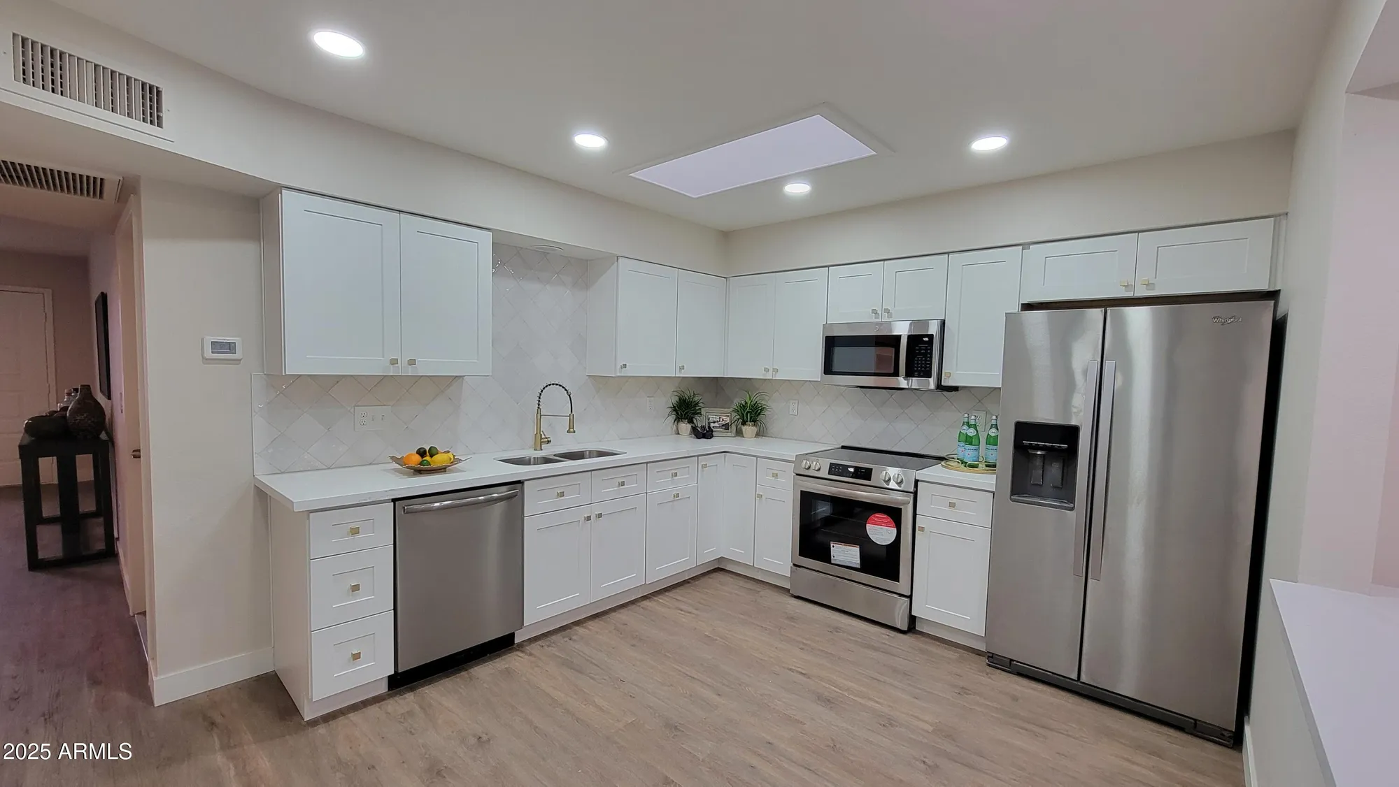 Property Slideshow image 3 of 37 | 7950 e keats ave 150, Mesa, AZ, 85209