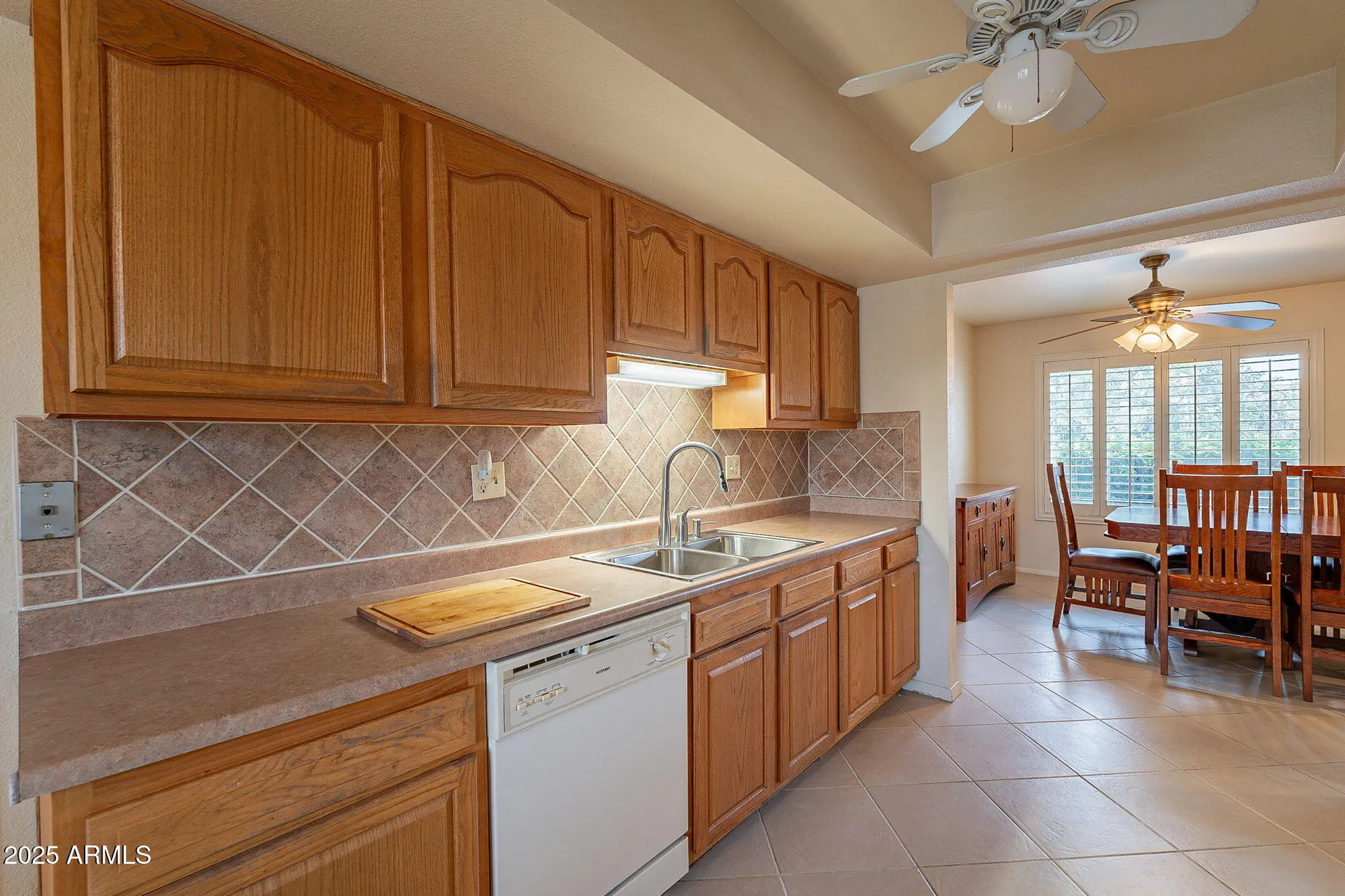 Property Slideshow image 18 of 37 | 10726 w pineaire dr, Sun City, AZ, 85351