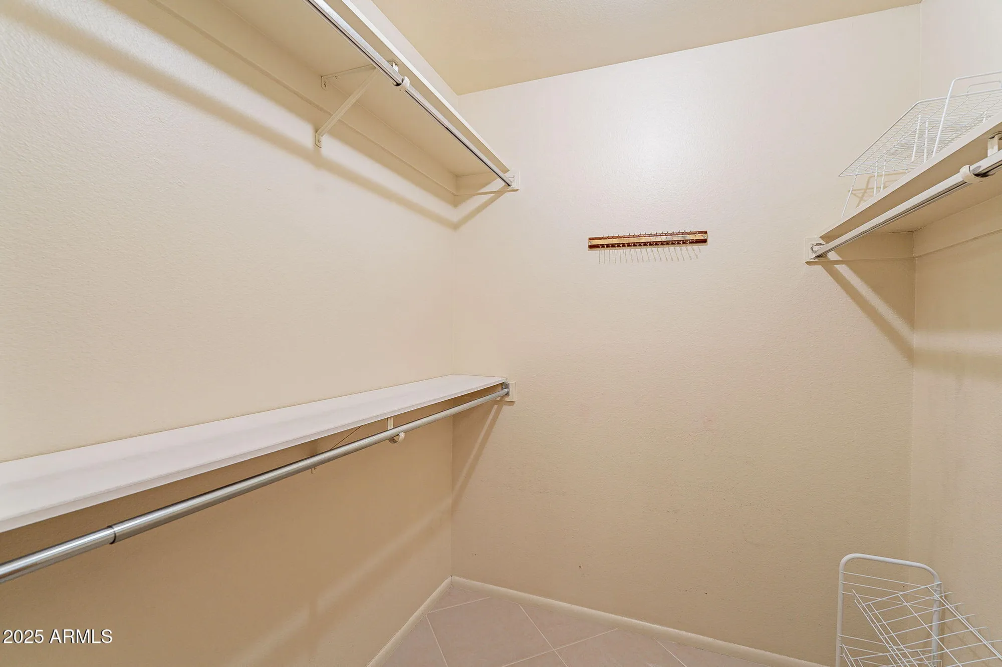 Property Slideshow image 30 of 37 | 10726 w pineaire dr, Sun City, AZ, 85351