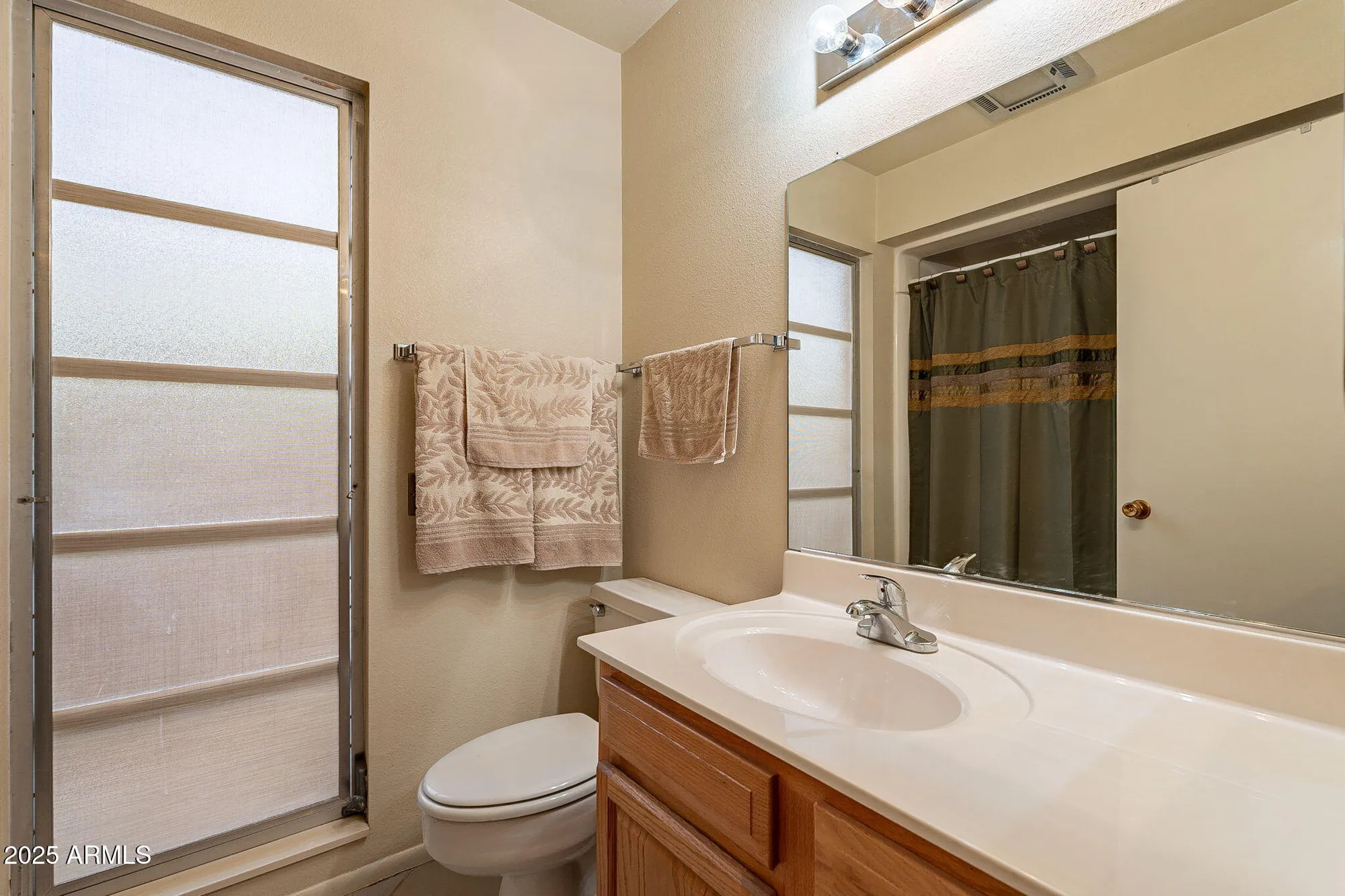 Property Slideshow image 31 of 37 | 10726 w pineaire dr, Sun City, AZ, 85351